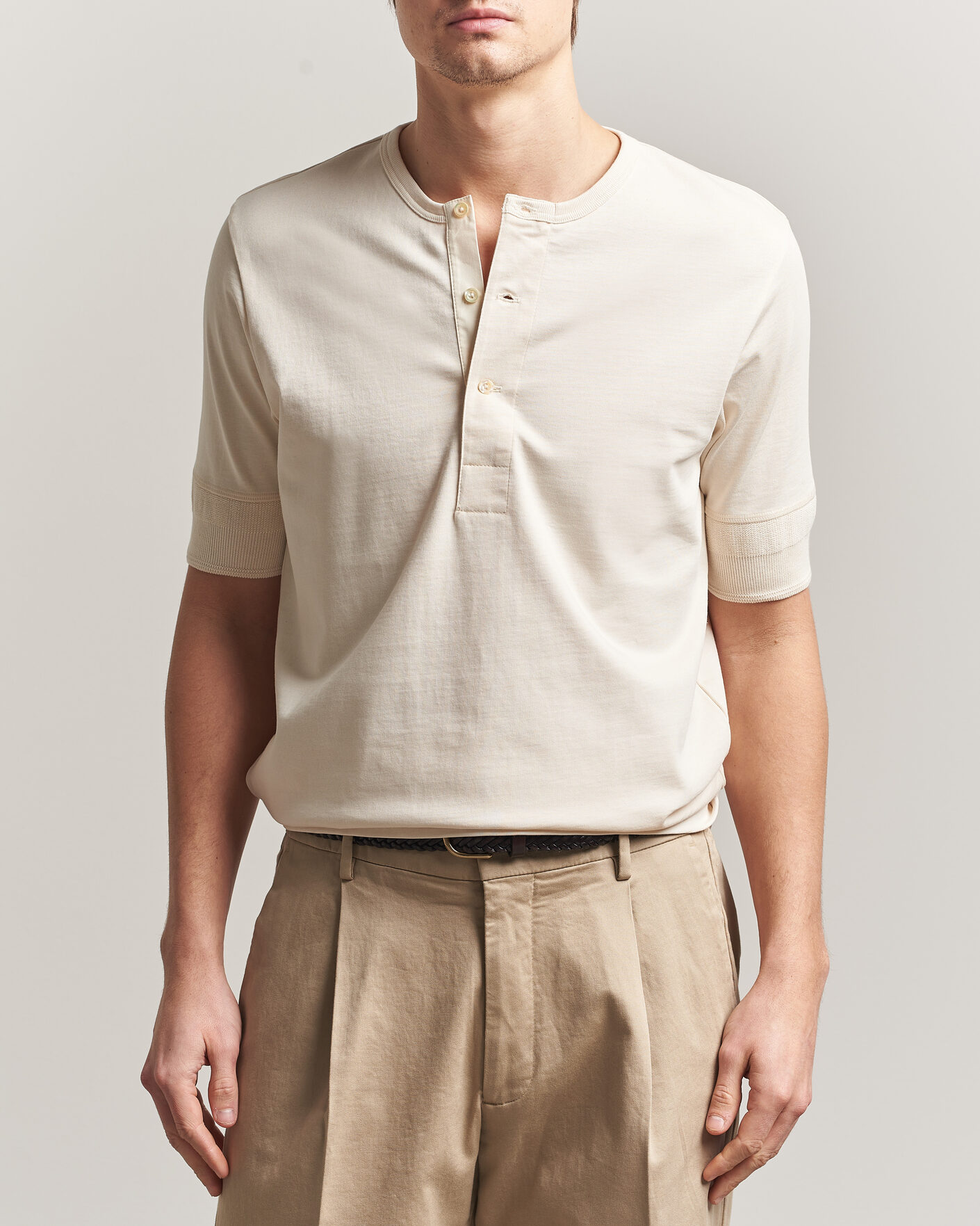 Herren | T-Shirts | Merz b. Schwanen | Classic Organic Cotton Short Sleeve Henley Nature