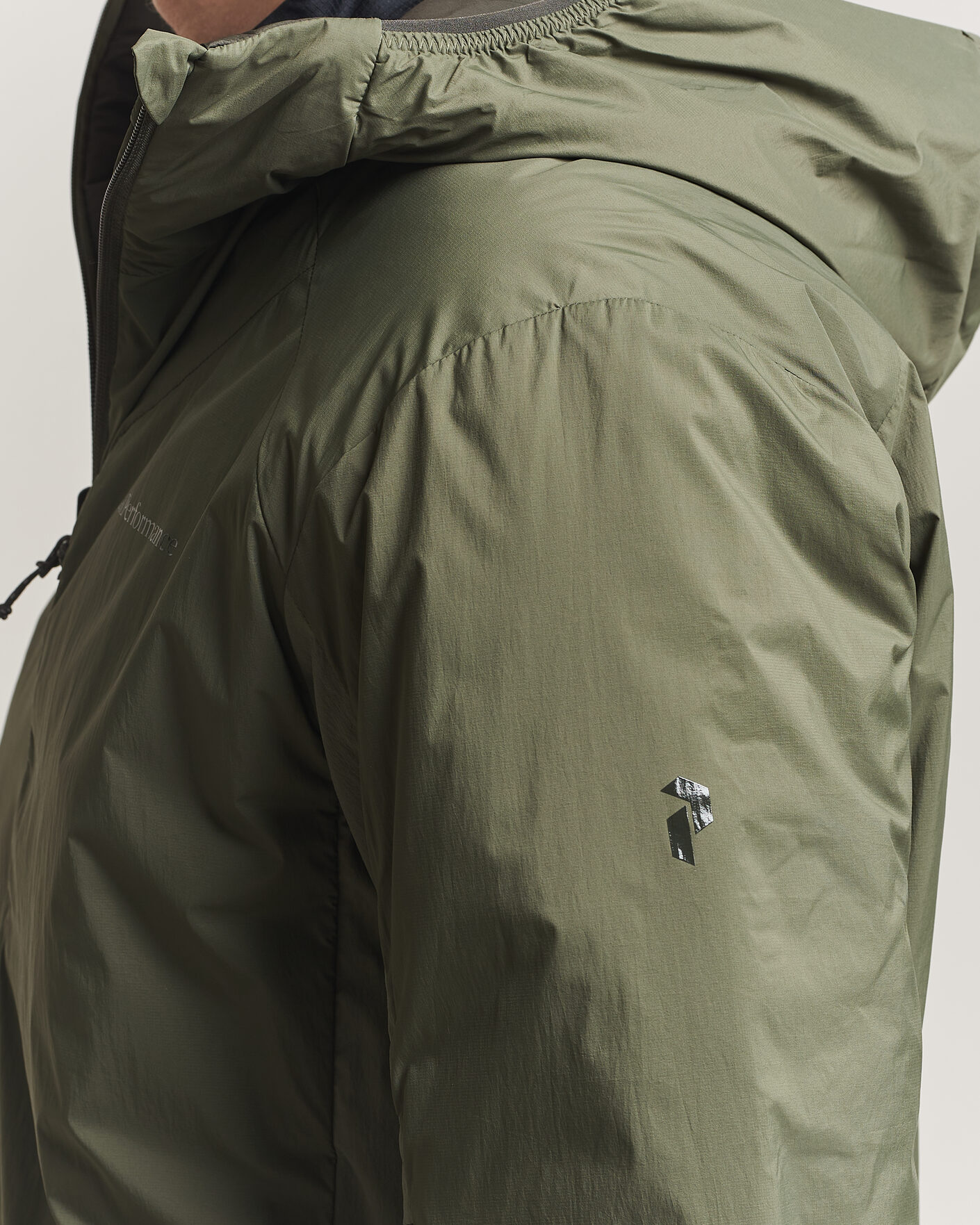 Herren | Jacken | Peak Performance | Freelight Reversible Hooded Jacket Pine Needle