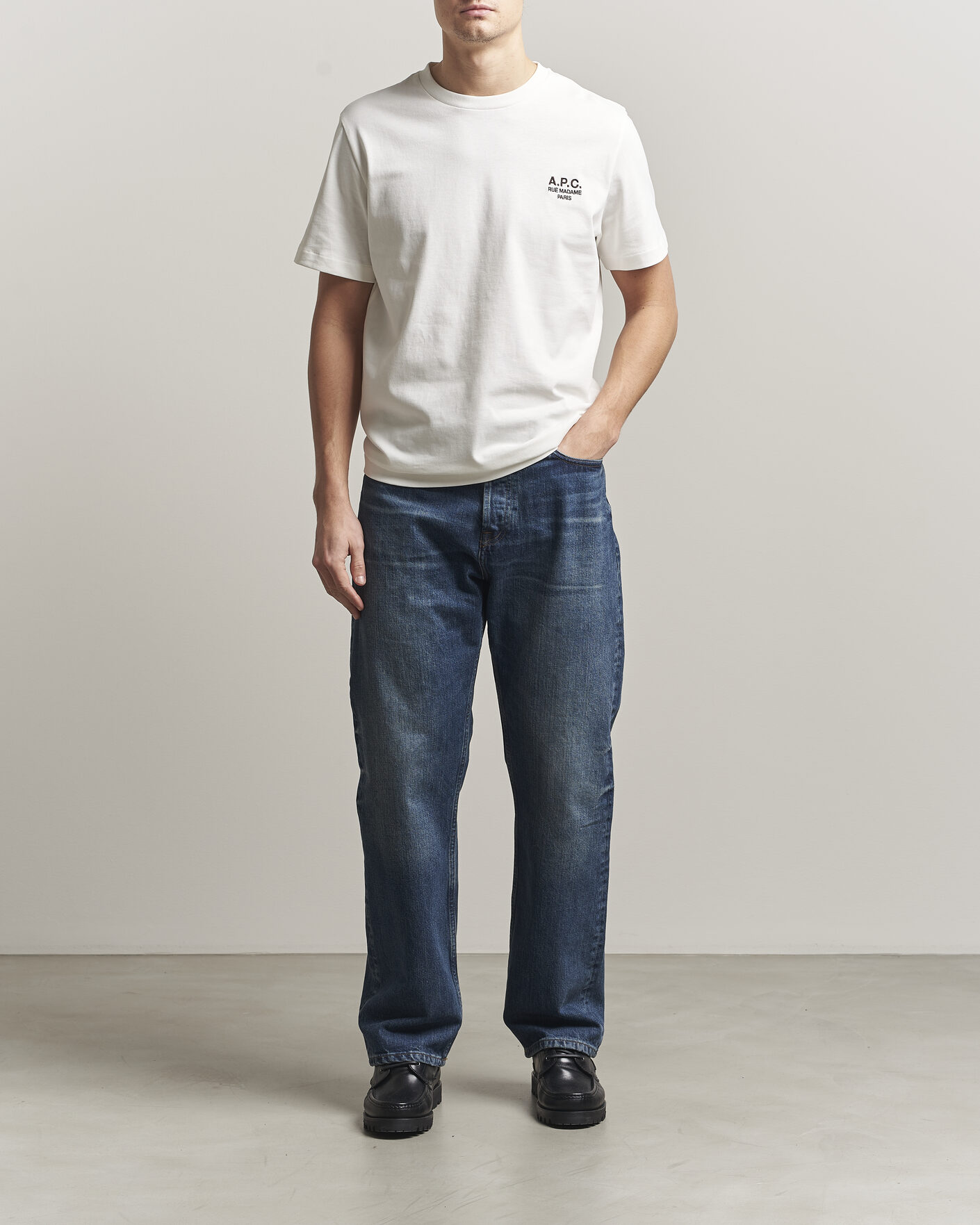 Herren | T-Shirts | A.P.C. | Rue Madame T-Shirt Off White