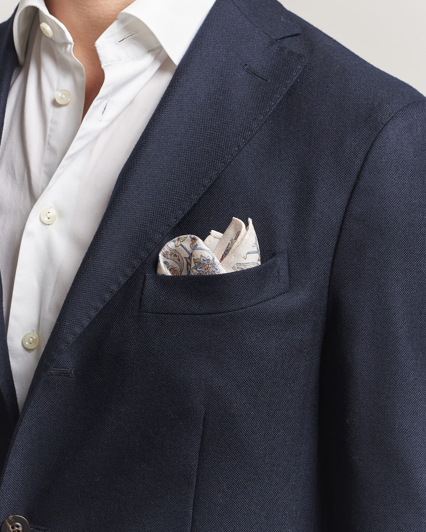 Herren | Einstecktücher | Amanda Christensen | Silk Oxford Large Flower Pocket Square Cream