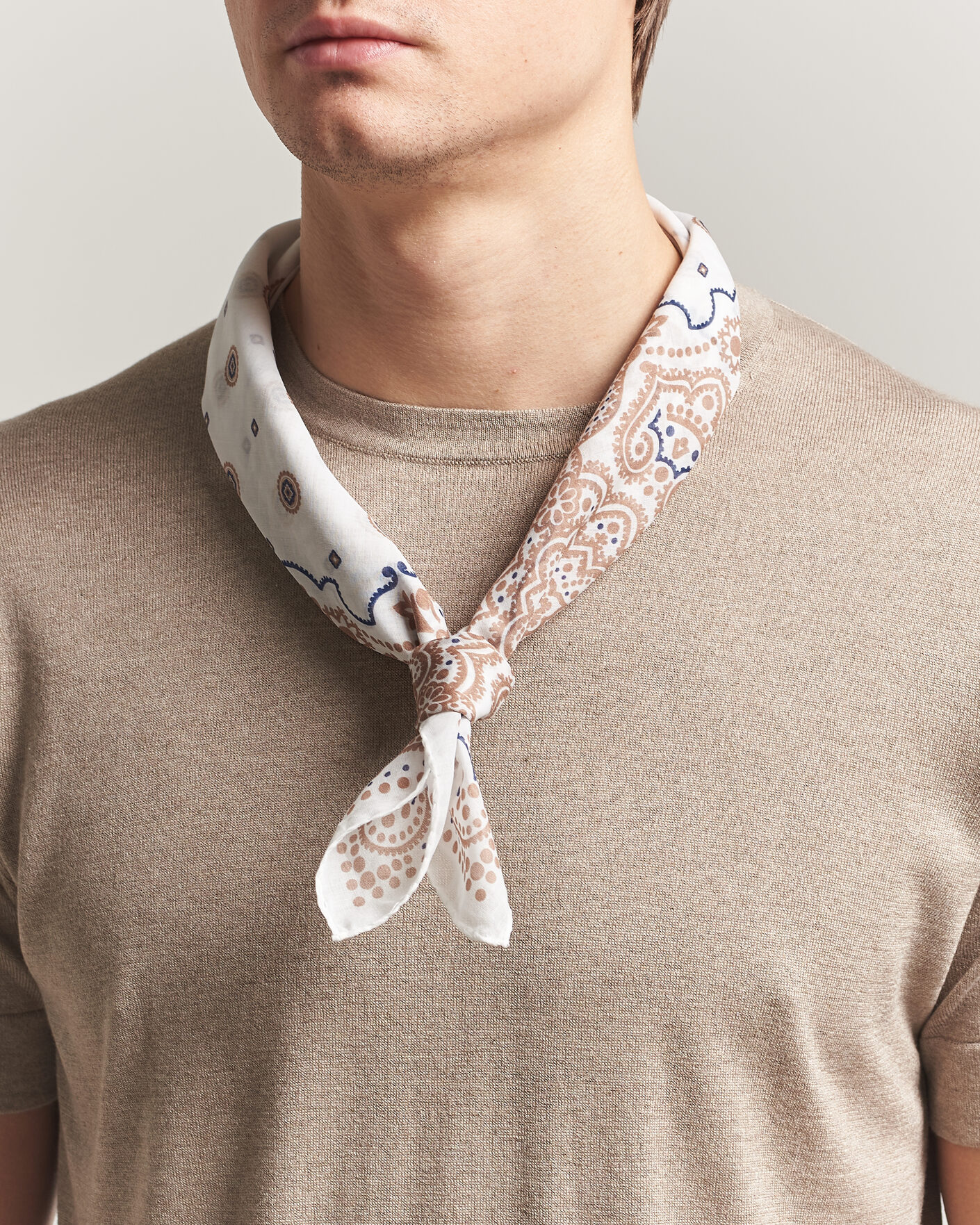 Herren | Tücher | Amanda Christensen | Cotton Voilé Medallion Bandana Cream