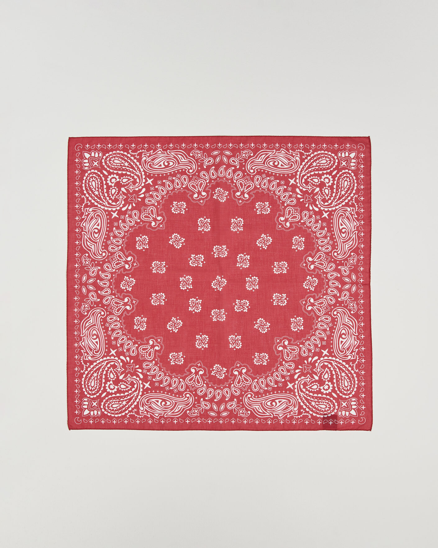 Herren | Tücher | Amanda Christensen | Cotton Voilé Paisley Bandana Red