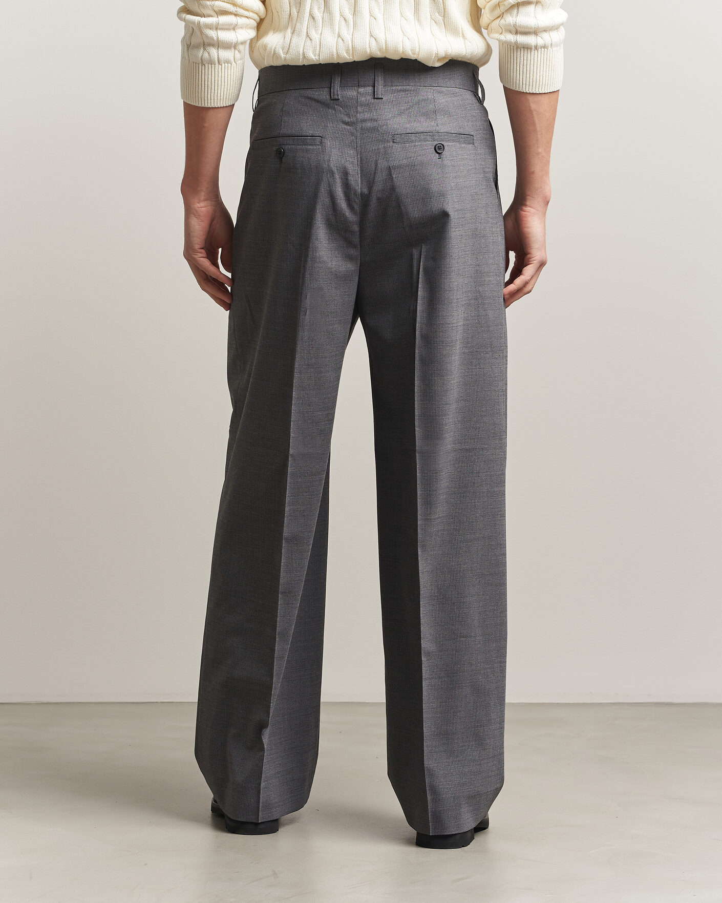 Herren | Hosen | Filippa K | Milo Wide Wool Pinstriped Trousers Mid Grey