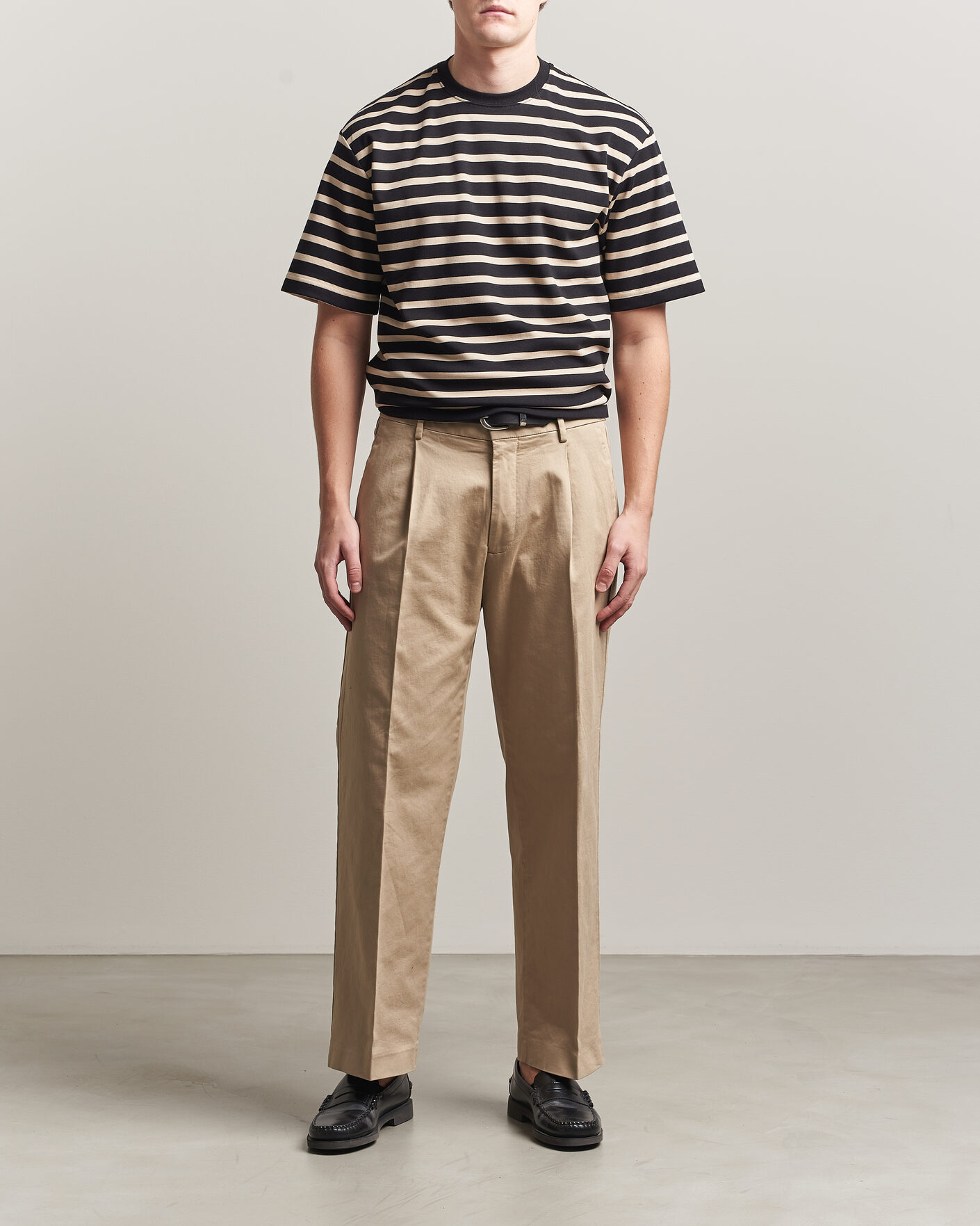 Herren | T-Shirts | Filippa K | Striped Crew Neck T-Shirt Black/Pearl