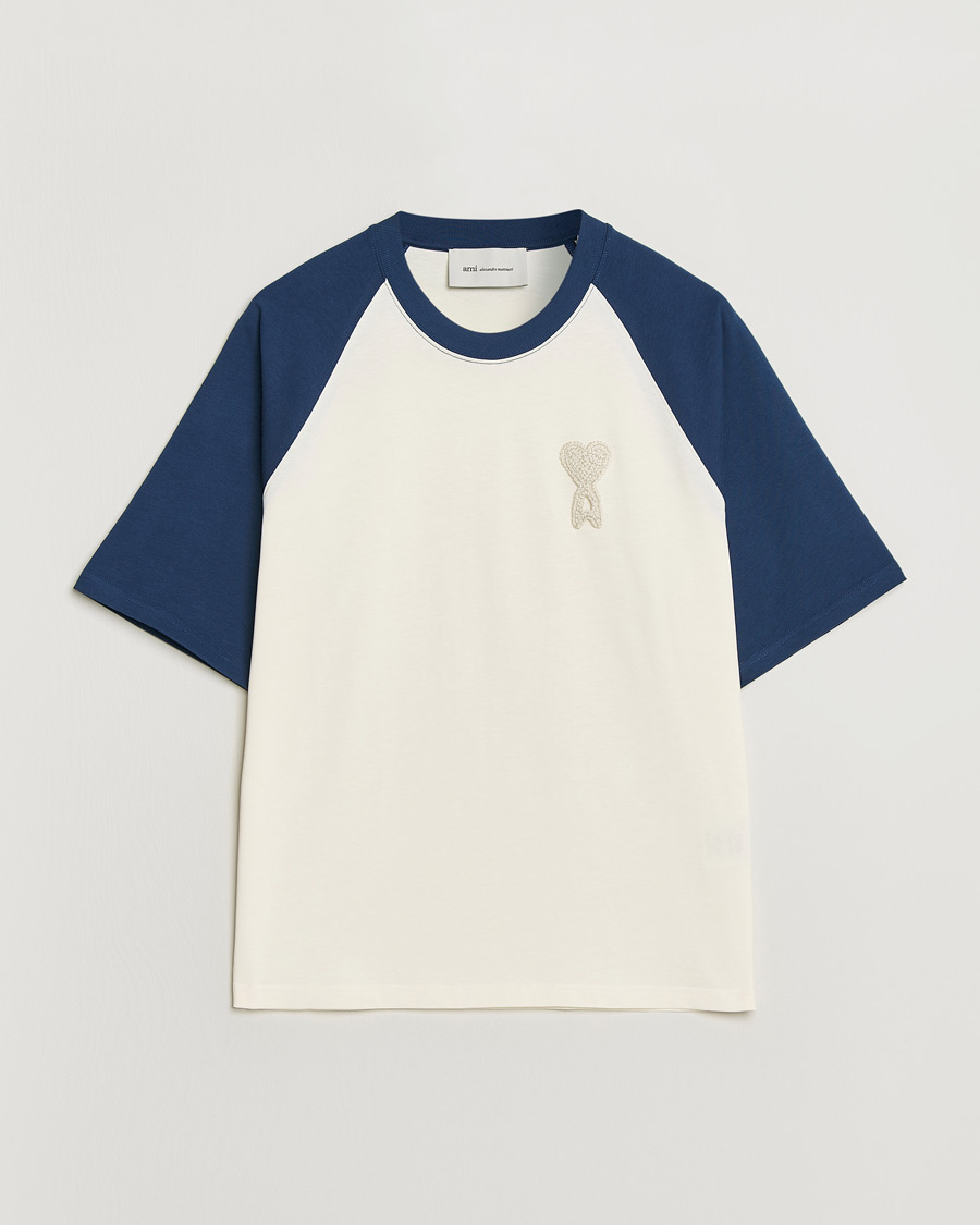 Herren | T-Shirts | AMI | Knitted Heart Logo T-Shirt Creme/Navy