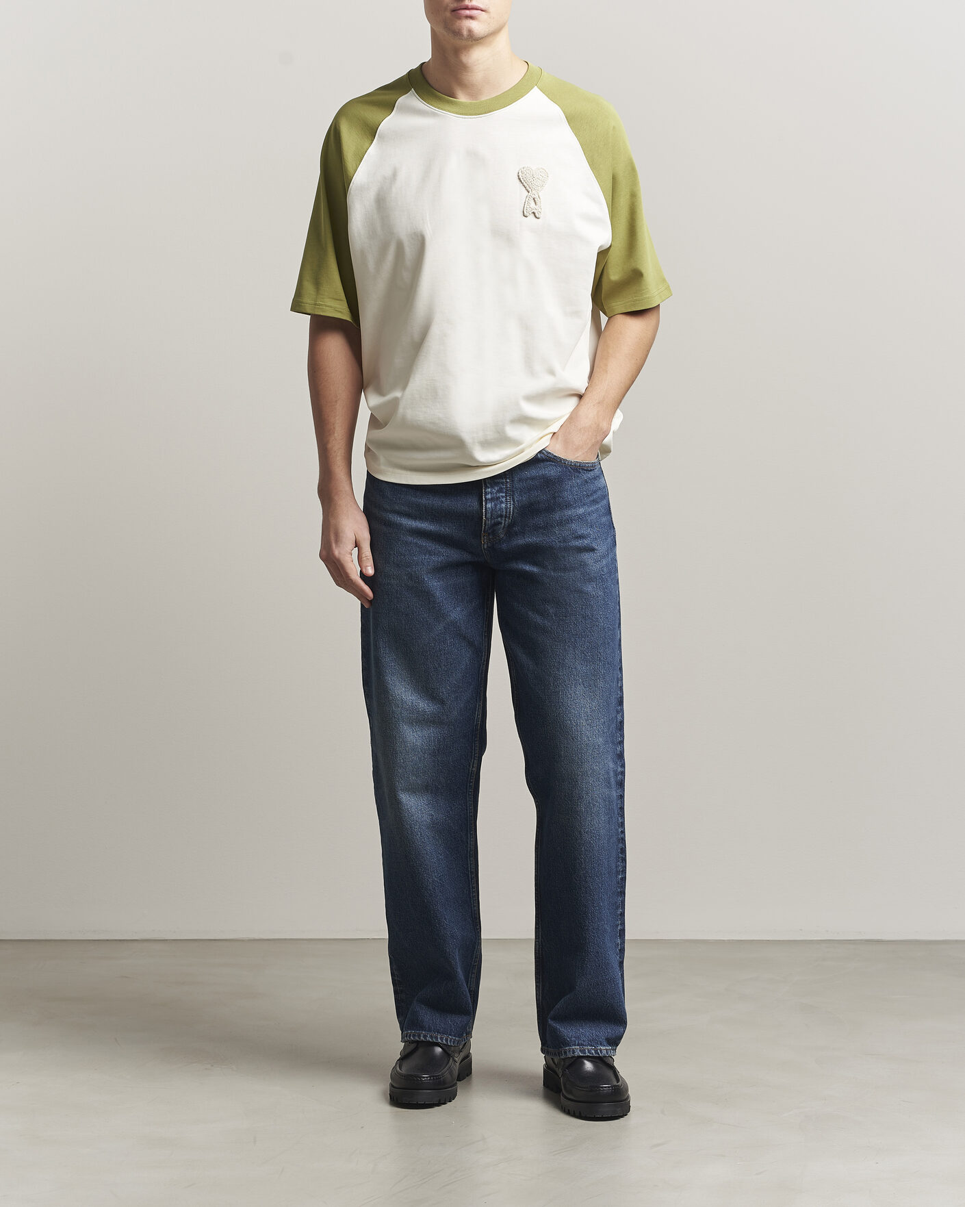 Herren | T-Shirts | AMI | Knitted Heart Logo T-Shirt Creme/Matcha