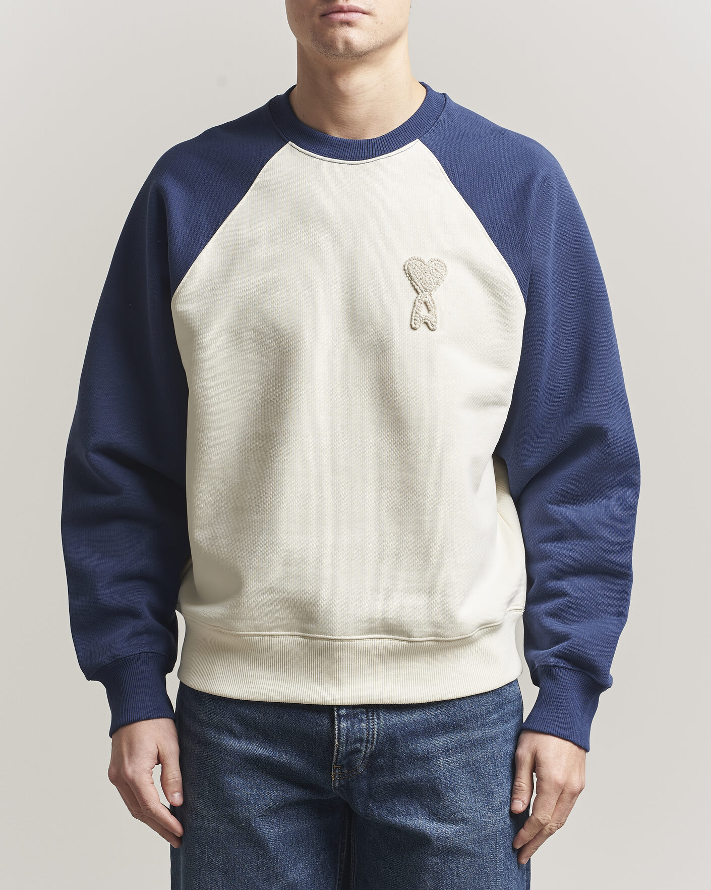 Herren | Pullover | AMI | Knitted Heart Logo Sweatshirt Creme/Navy