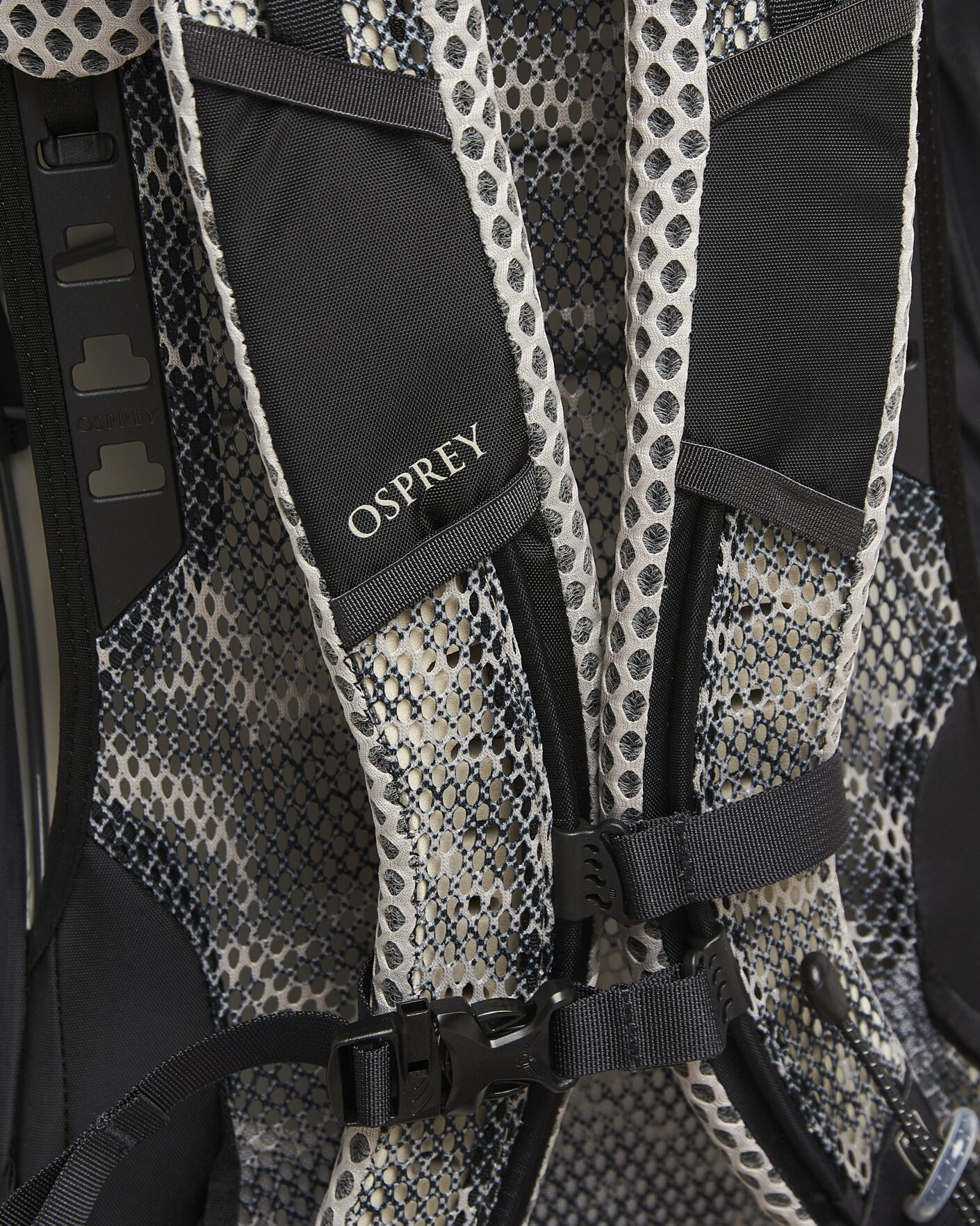 Herren | Taschen | Osprey | Stratos 34 Raven Black
