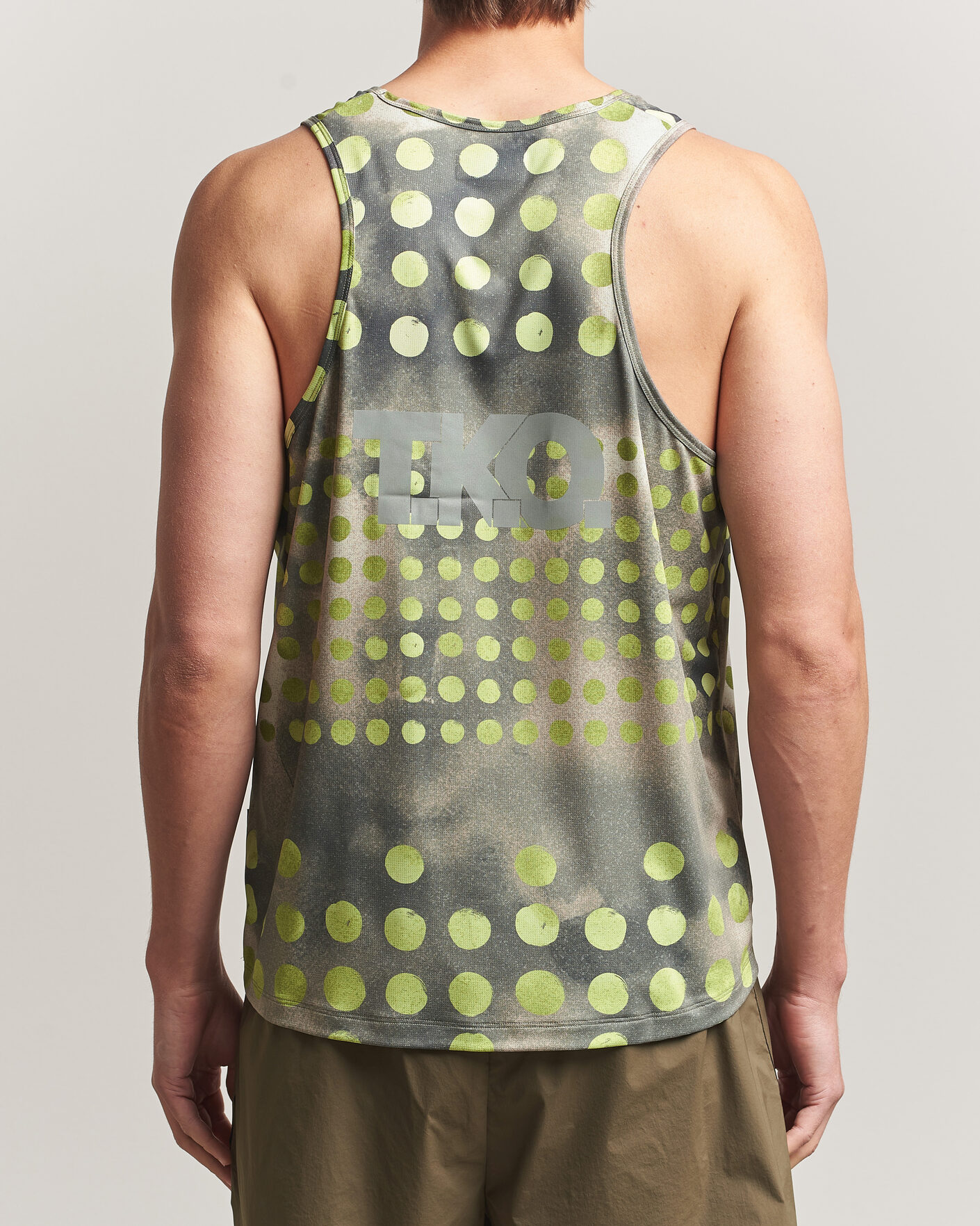 Herren | T-Shirts | Pas Normal Studios | TKO Balance Singlet Moss Green
