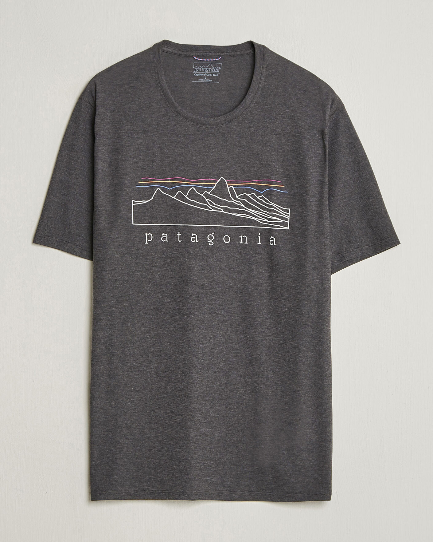 Herren | T-Shirts | Patagonia | Cap Cool Trail T-Shirt Ink Black