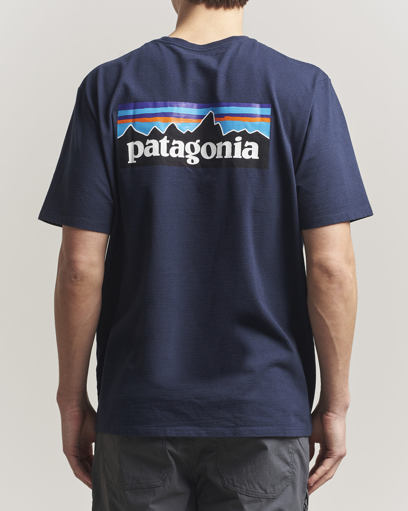 Herren | T-Shirts | Patagonia | P-6 Logo T-Shirt New Navy