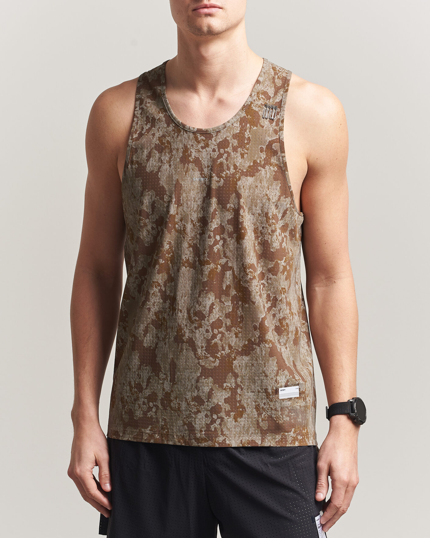 Herren | T-Shirts | Satisfy | Space-O Singlet Camo