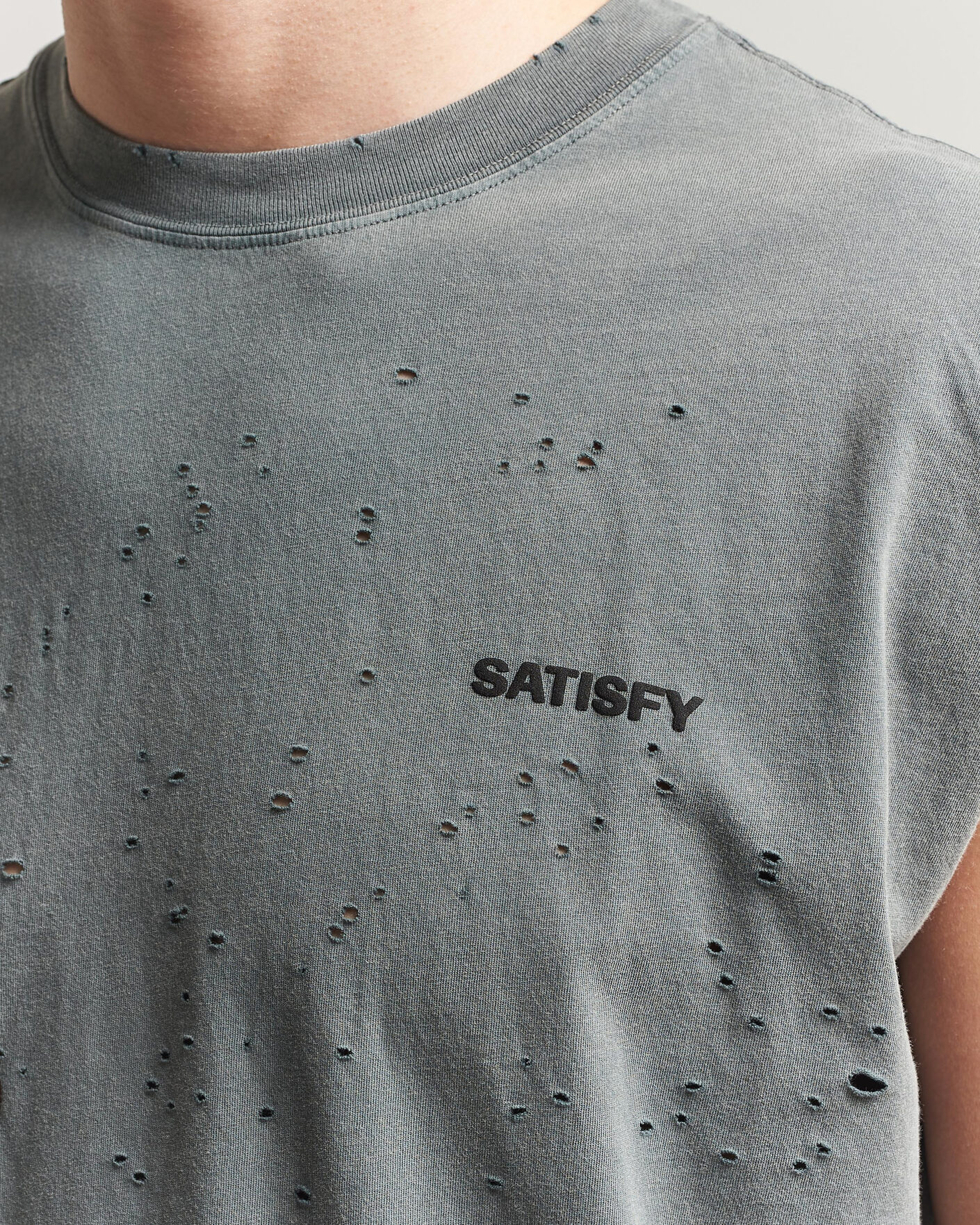 Herren | T-Shirts | Satisfy | MothTech Muscle Tee Faded Black