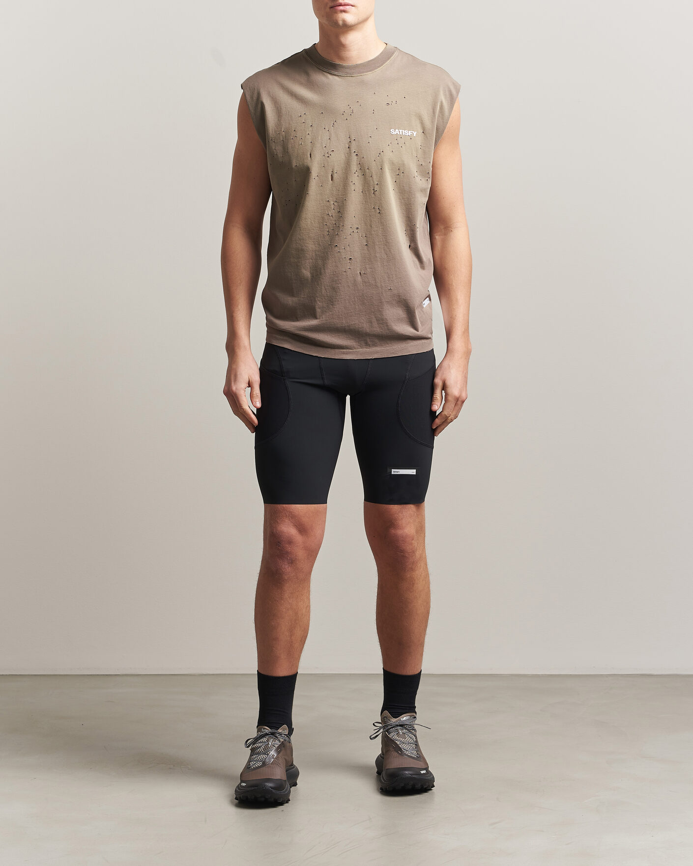 Herren | T-Shirts | Satisfy | MothTech Muscle Tee Sun Bleached Falcon