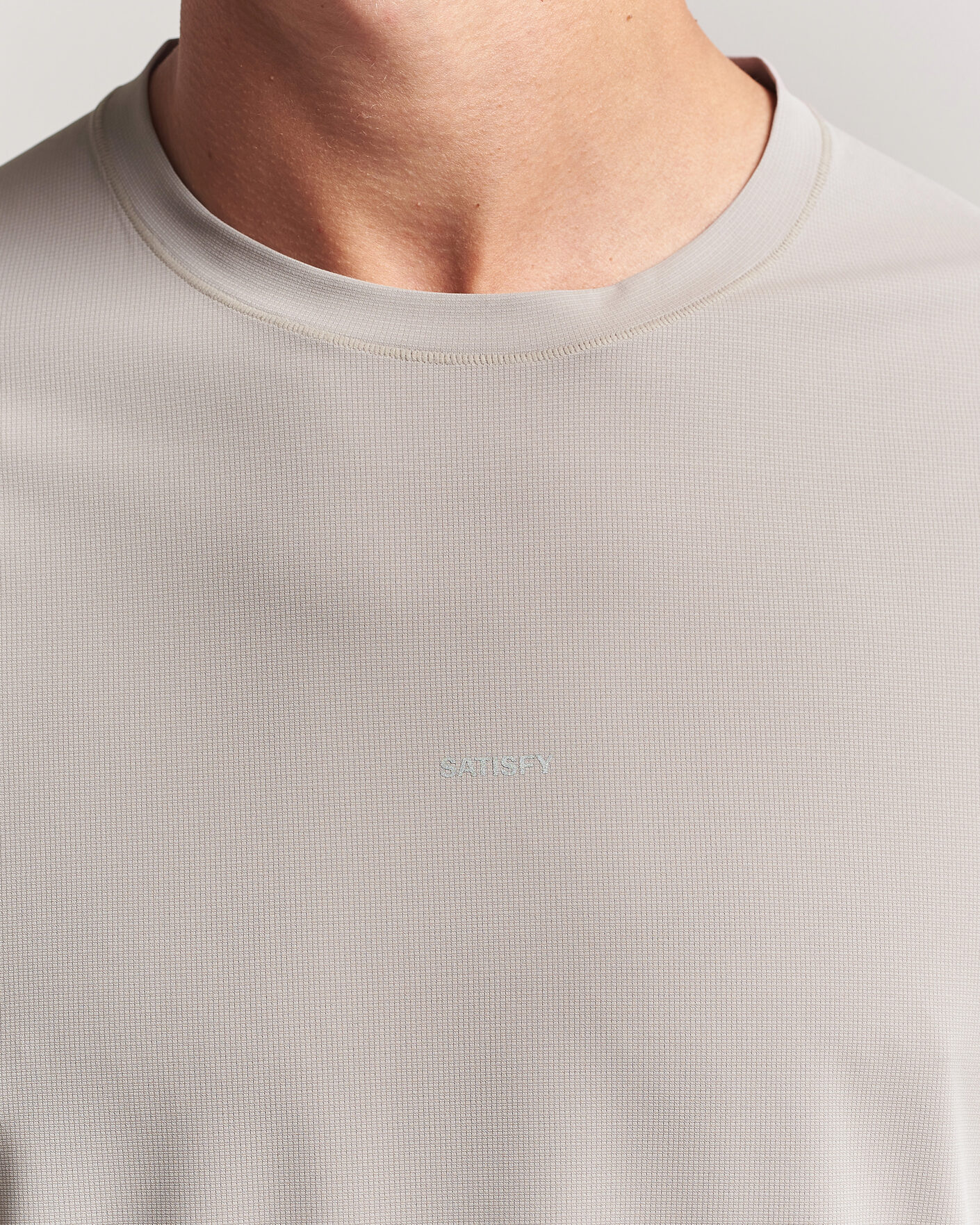 Herren | T-Shirts | Satisfy | AuraLite UV T-Shirt Moon Rock