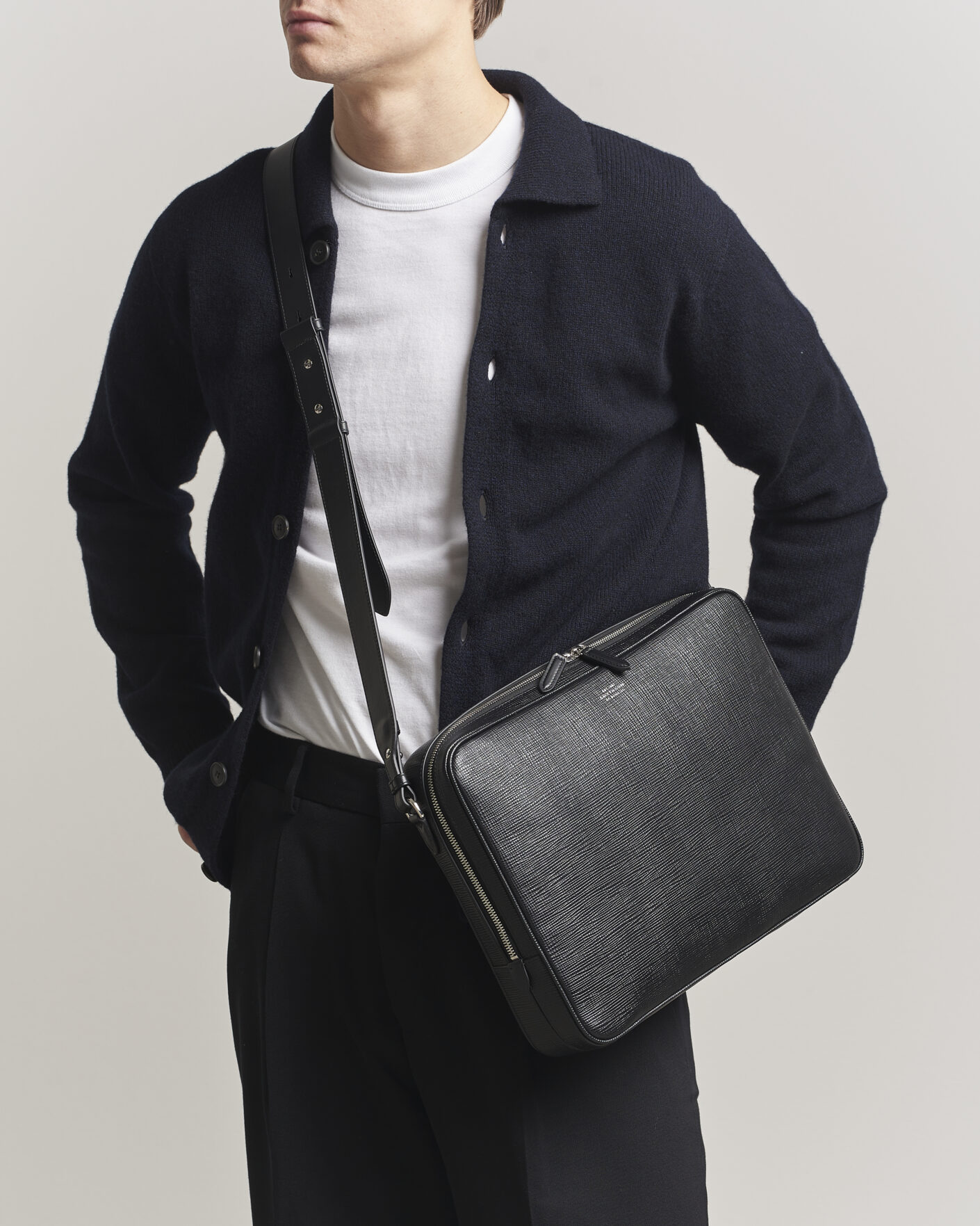 Herren | Taschen | Smythson | Panama Slim Messenger Bag Black
