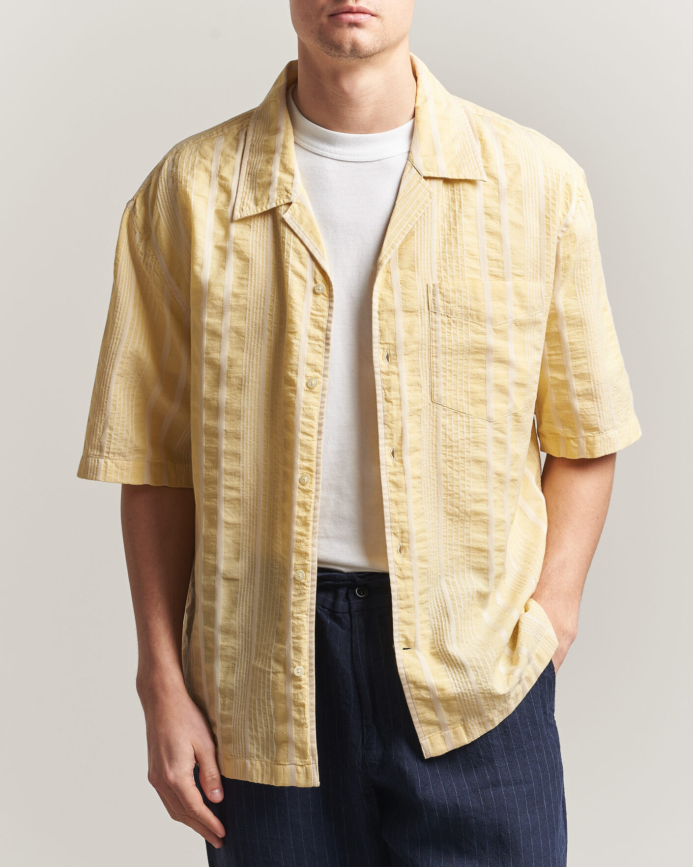 Herren | Hemden | Gant | Relaxed Fit Seersucker Camp Collar Shirt Light Mustard Yellow