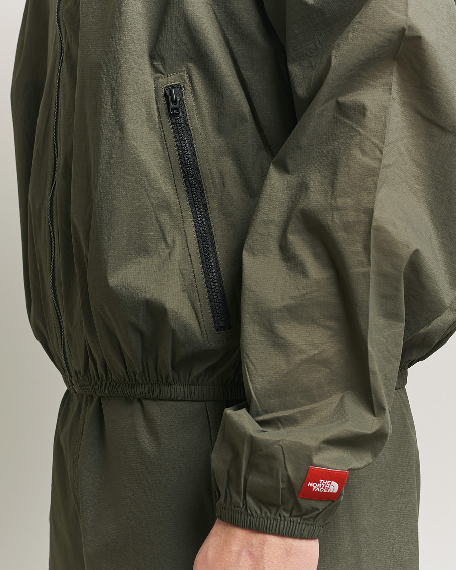 Herren | Jacken | The North Face | Red Box Packable Wind Jacket New Taupe Green