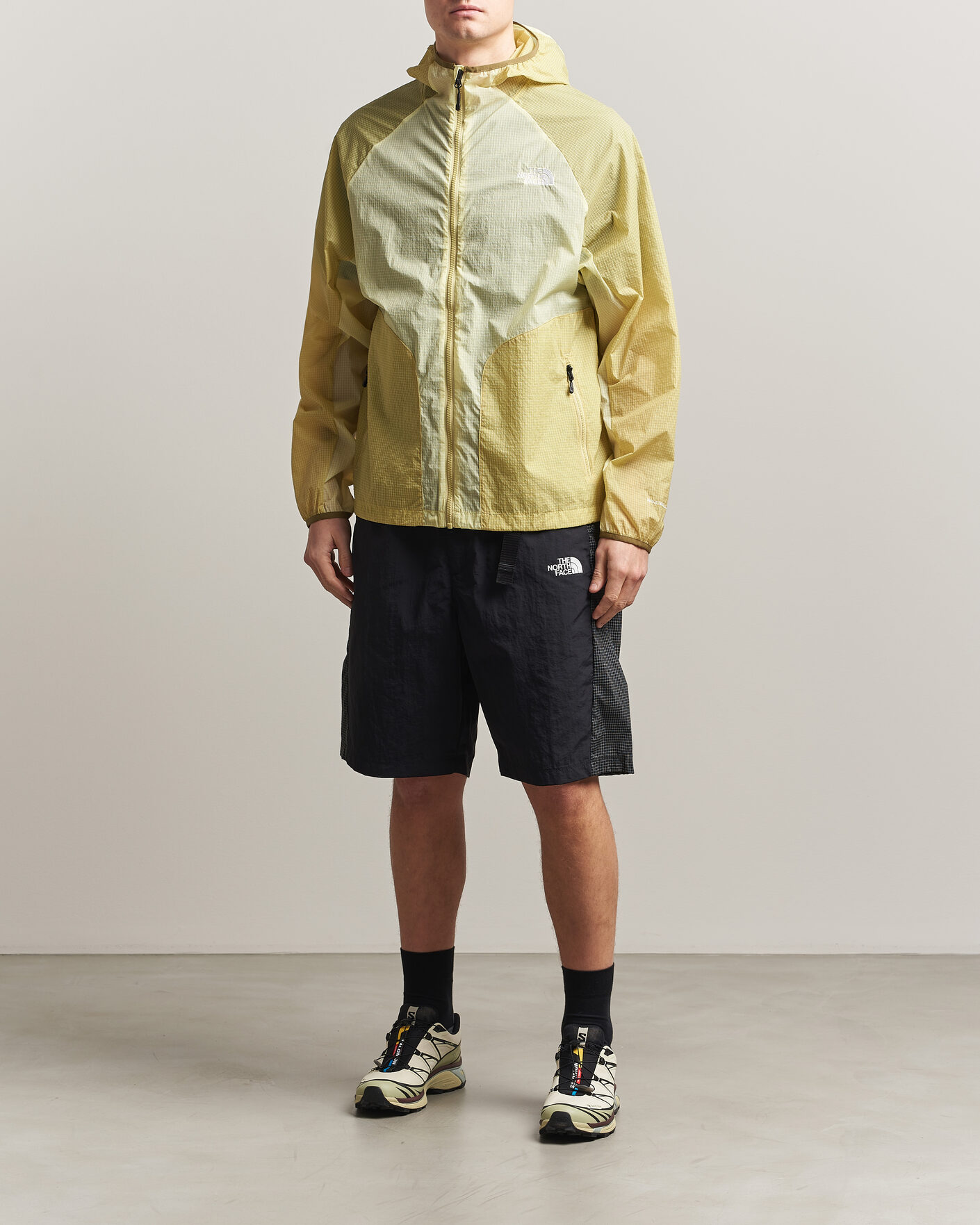 Herren | Jacken | The North Face | NSE Wind Jacket Lemon Mist