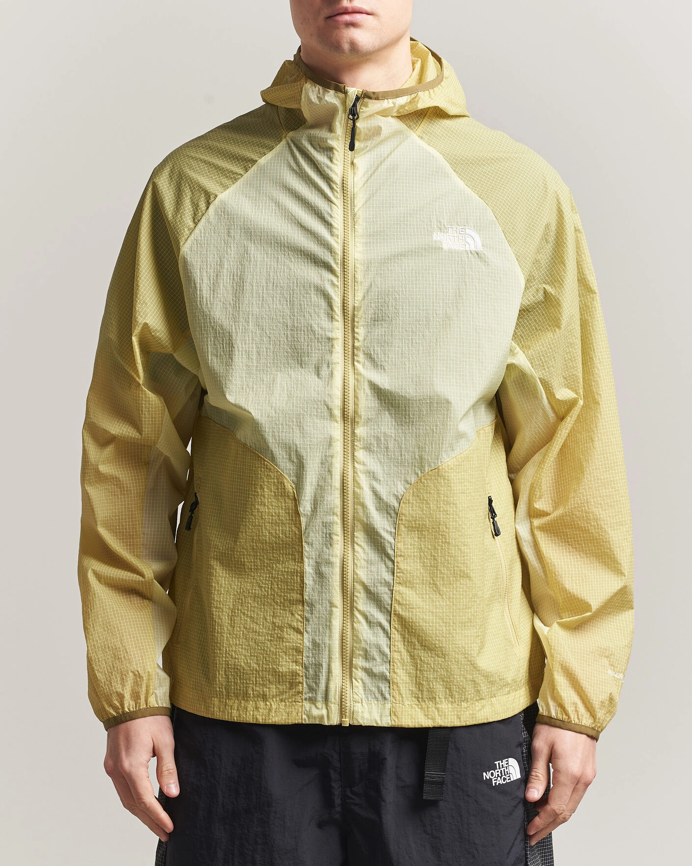 Herren | Jacken | The North Face | NSE Wind Jacket Lemon Mist