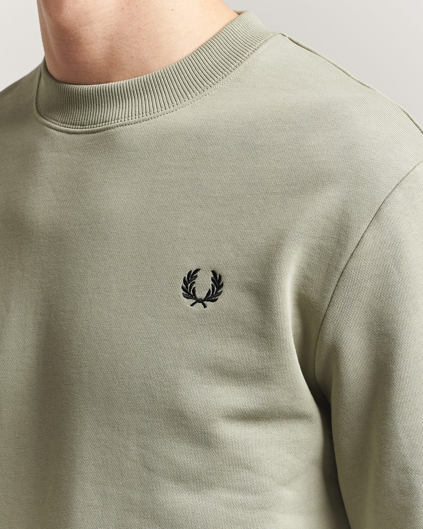 Herren | Pullover | Fred Perry | Crew Neck Sweatshirt Seagrass Green