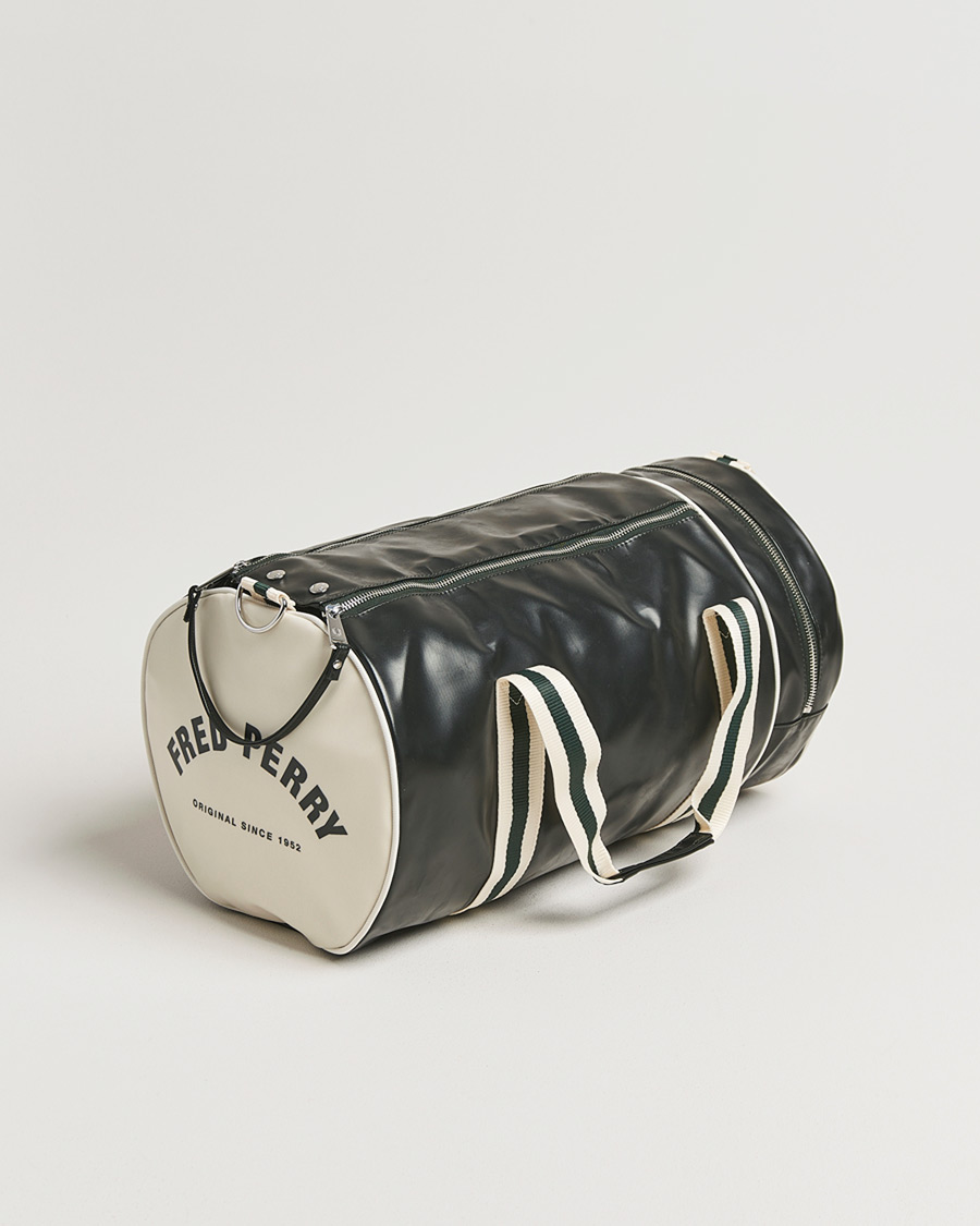 Herren | Taschen | Fred Perry | Classic Barrel Bag Grassroots Green/Ecru