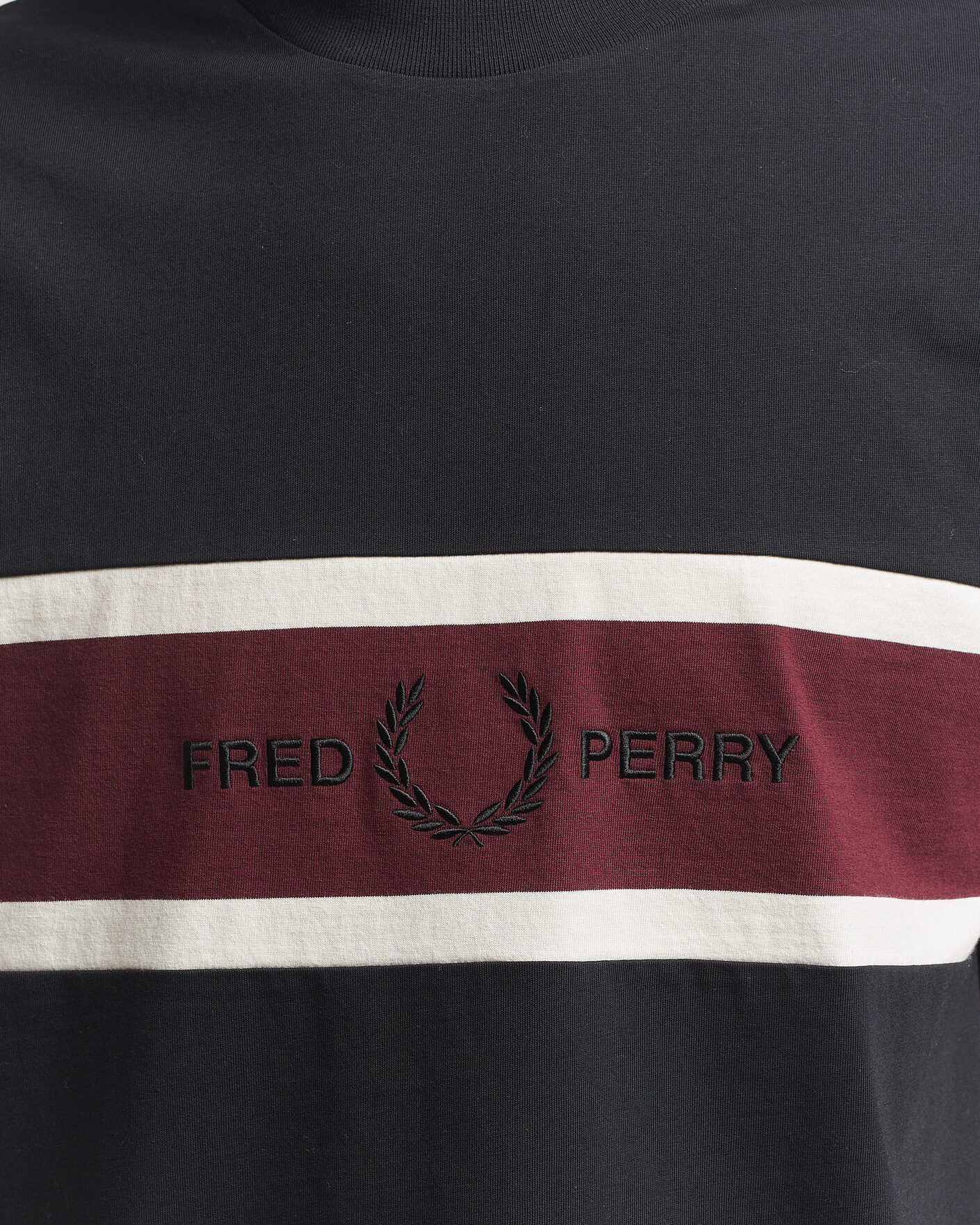 Herren | T-Shirts | Fred Perry | Embroidered Paneled T-Shirt Black