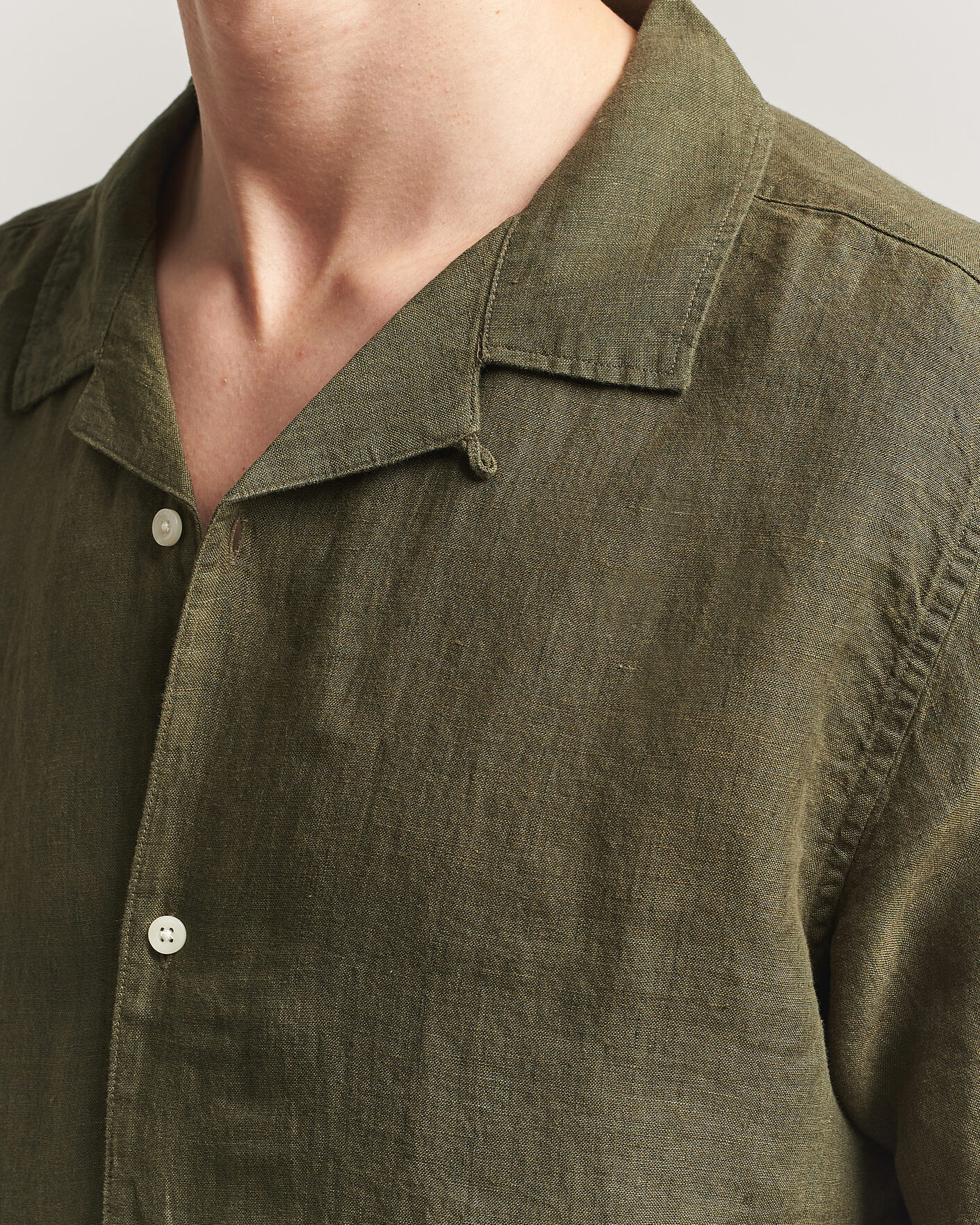 Herren | Hemden | KnowledgeCotton Apparel | Short Sleeve Linen Resort Shirt Burnt Olive