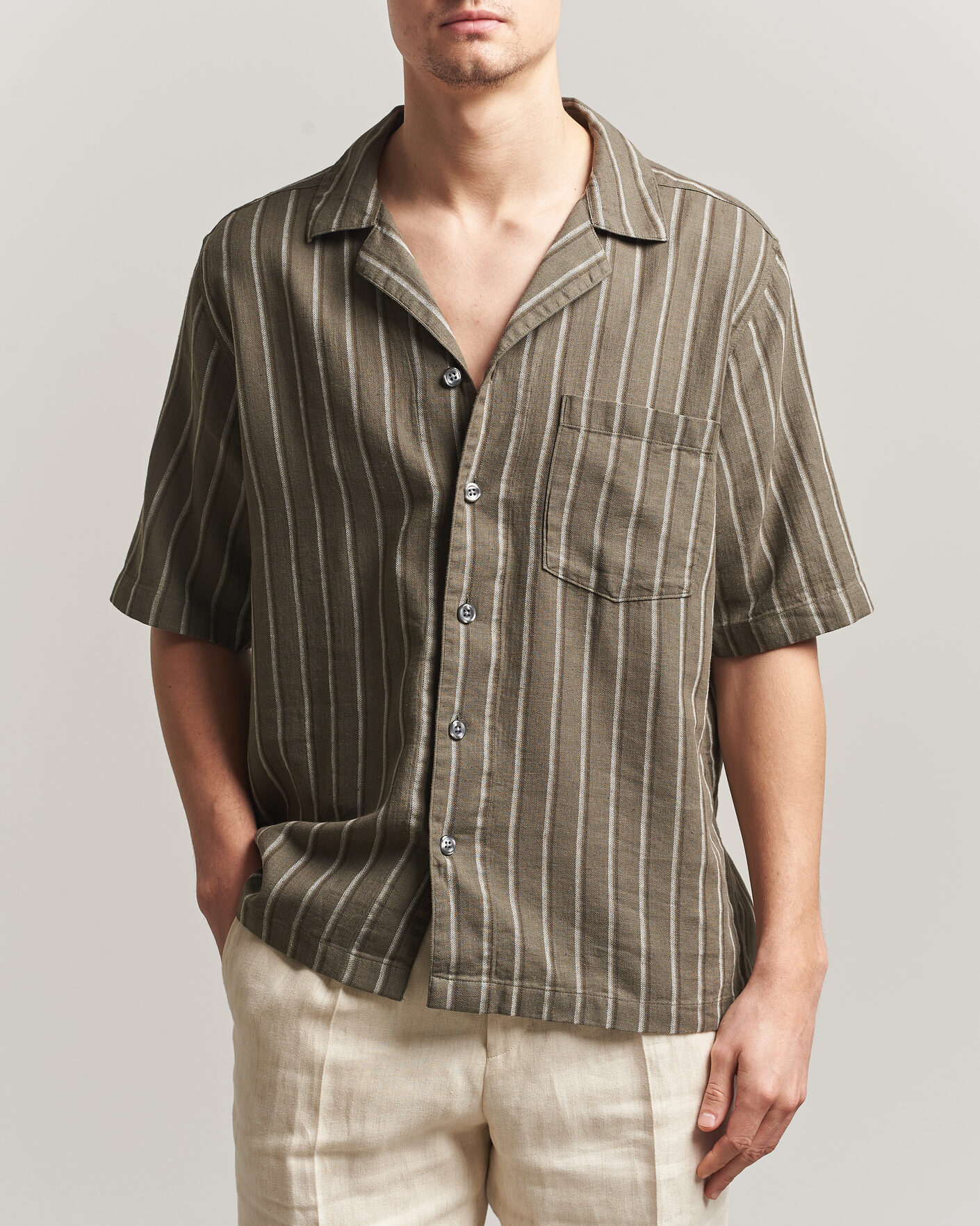 Herren | Hemden | Oscar Jacobson | Reg Fit Cuban Herringbone Short Sleeve Shirt Green