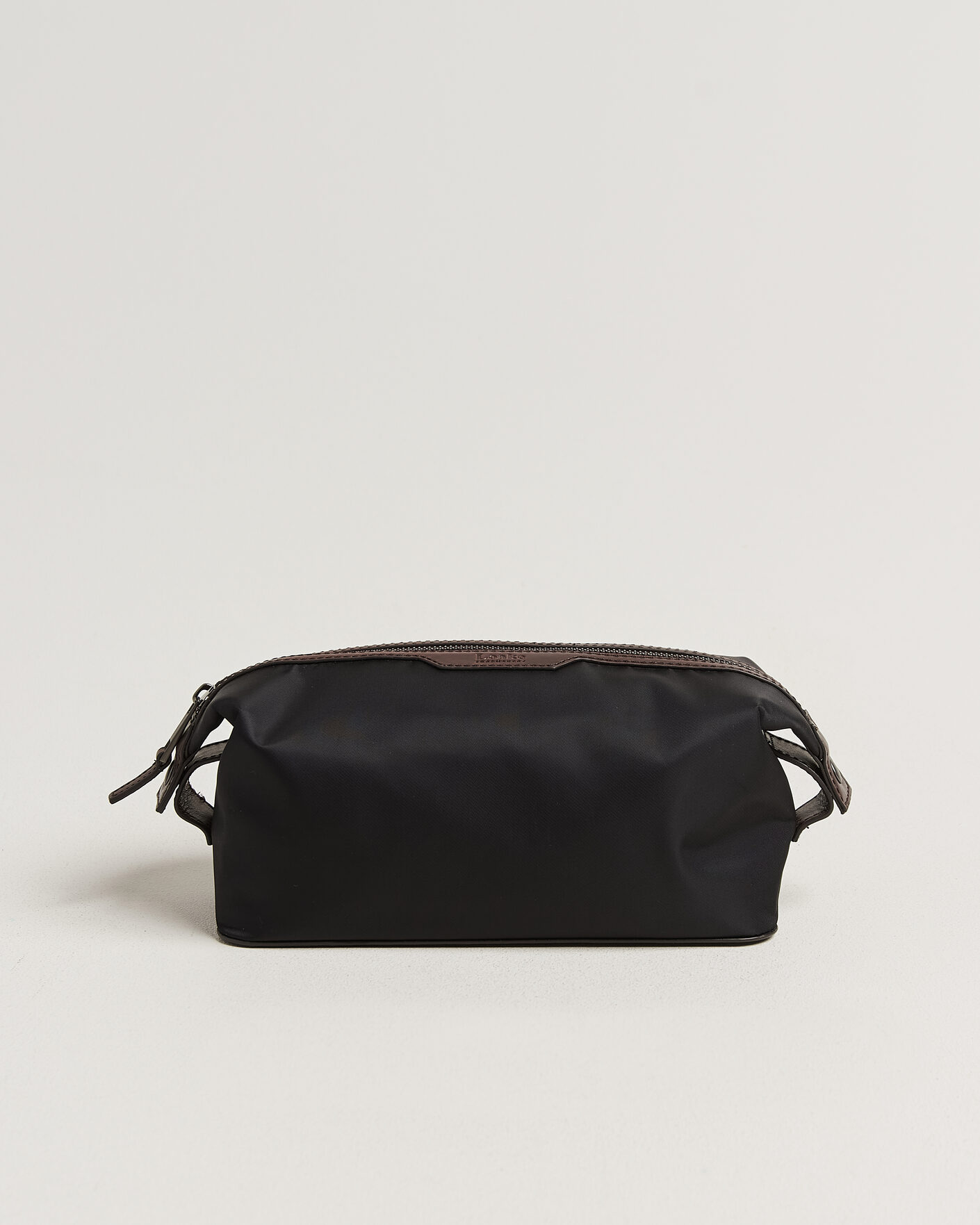 Herren | Taschen | Loake Shoemakers | Welland Nylon/Leather Washbag Black