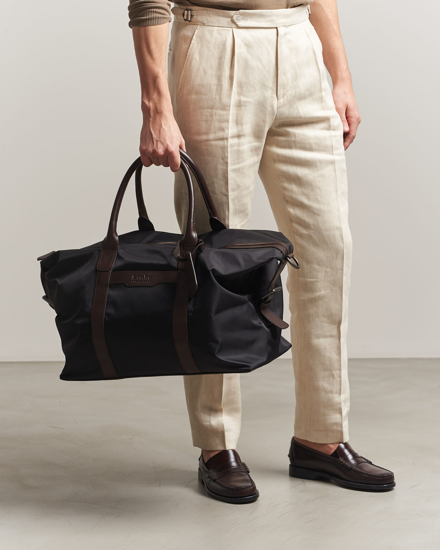 Herren | Taschen | Loake Shoemakers | Gower Nylon/Leather Holdall Black