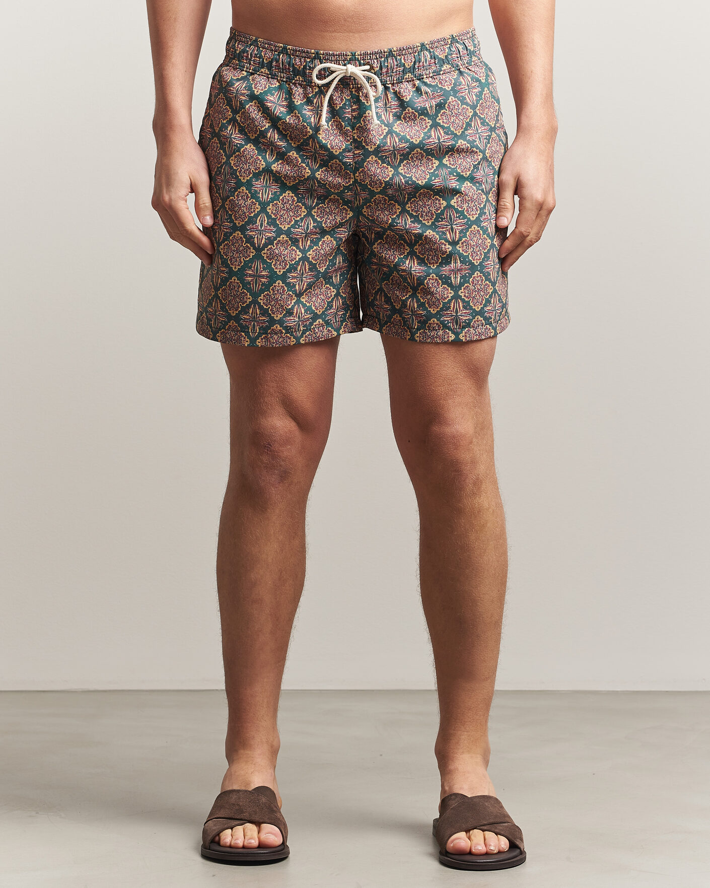 Herren | Badehosen | Ripa Ripa | Printed Swimshorts Green/Red