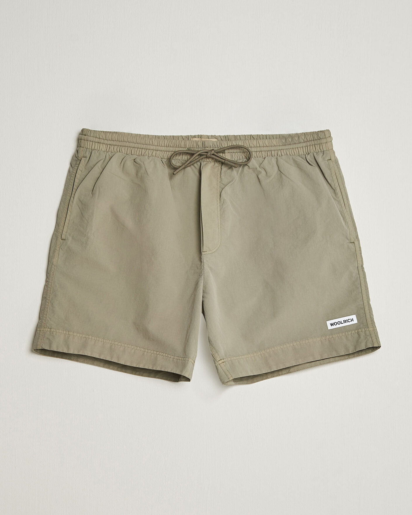 Herren | Badehosen | Woolrich | Solid Garment Dyed Swimshorts Smokey Olive