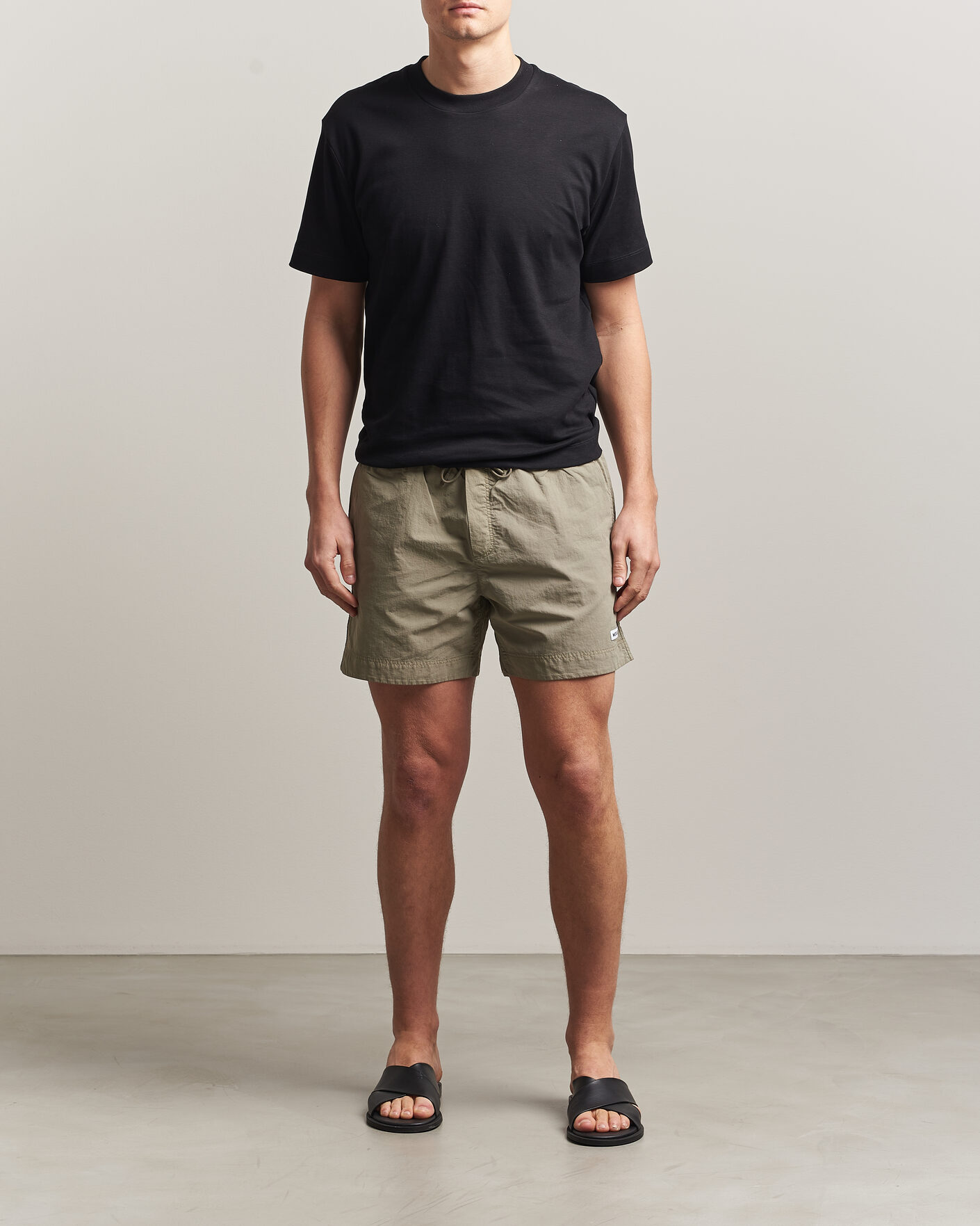 Herren | Woolrich Solid Garment Dyed Swimshorts Smokey Olive | Woolrich | Solid Garment Dyed Swimshorts Smokey Olive