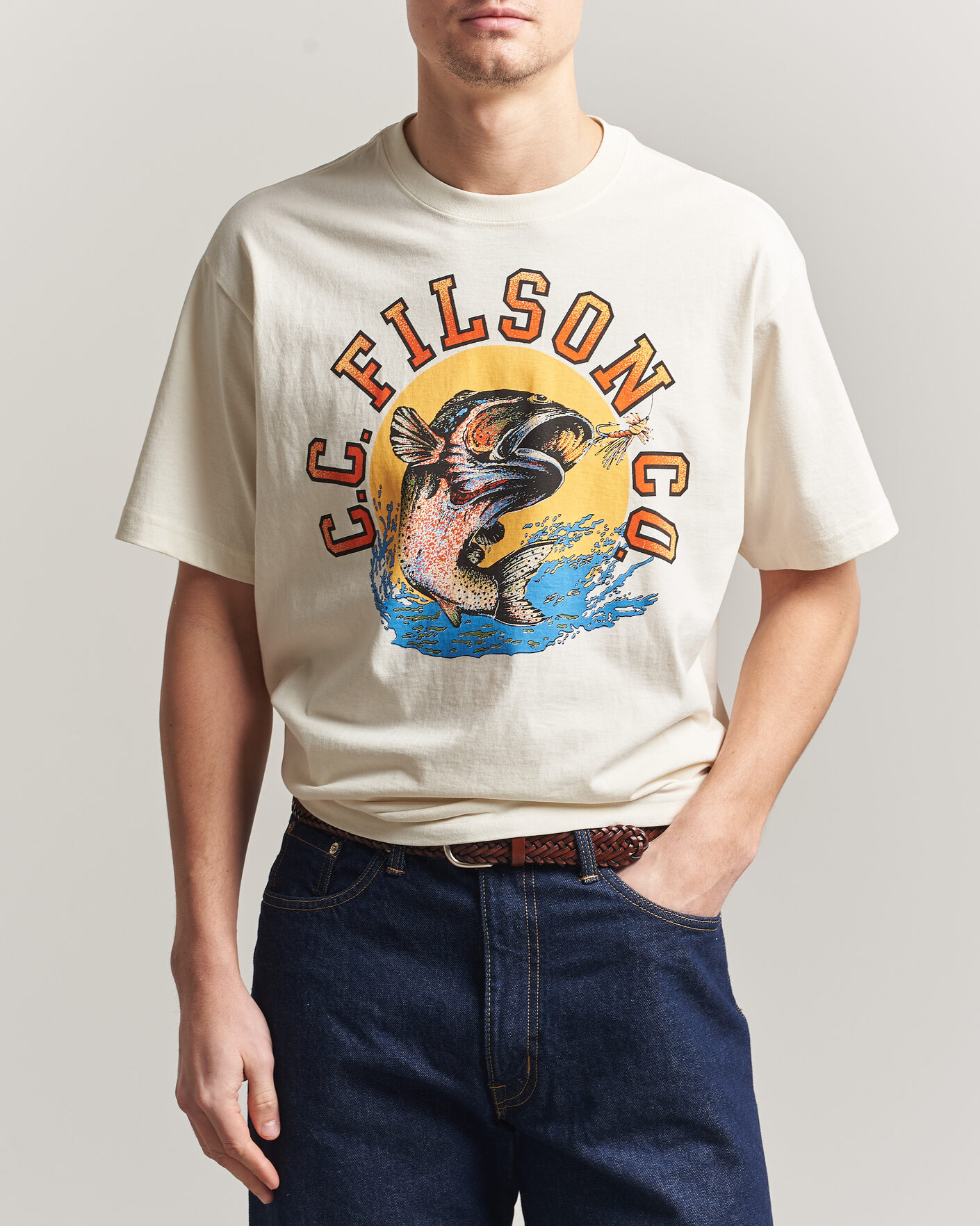Herren | T-Shirts | Filson | Dry Fly Graphic T-Shirt Basswood