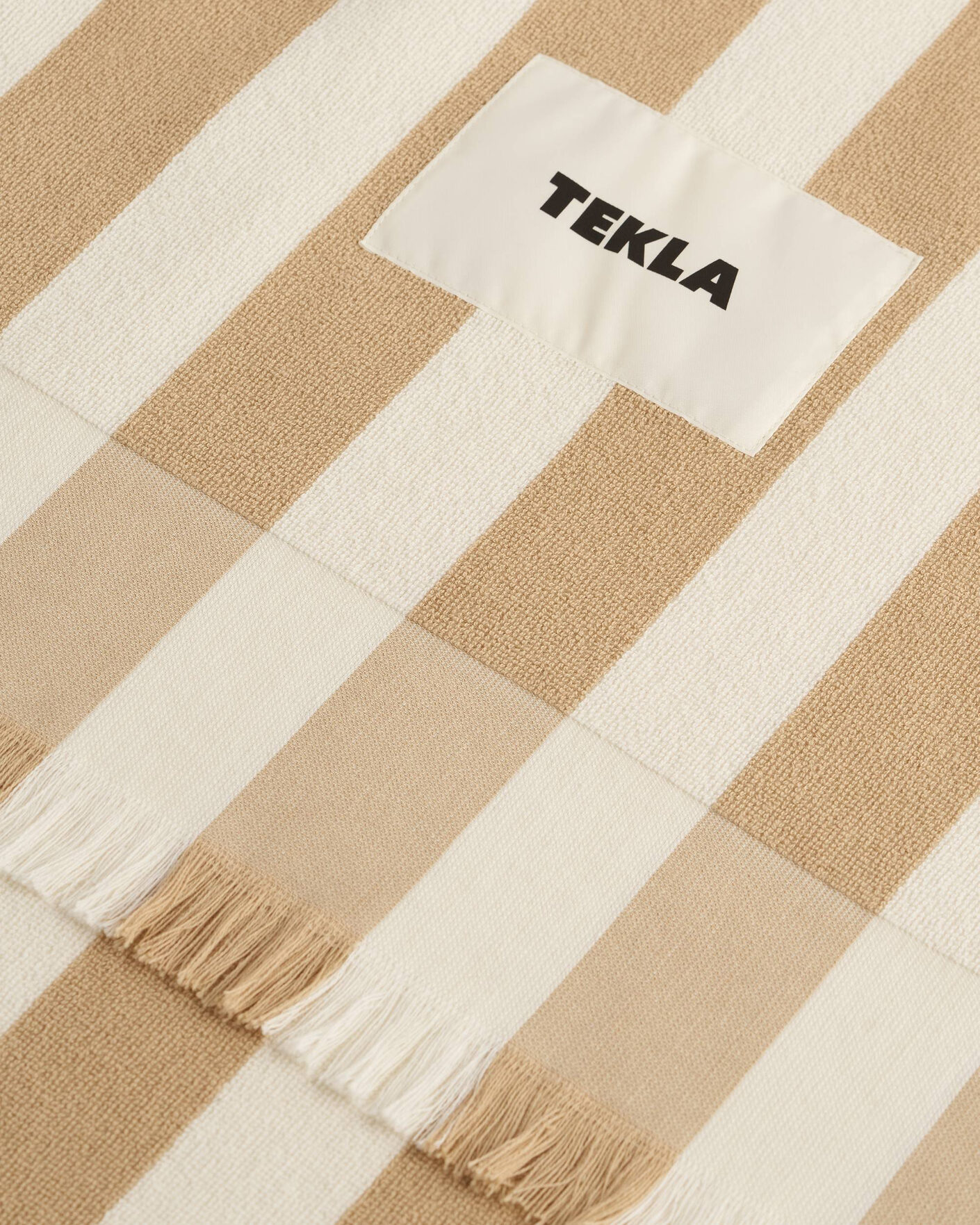 Herren | Textilien | Tekla | Organic Terry Beach Towel Almond Stripes