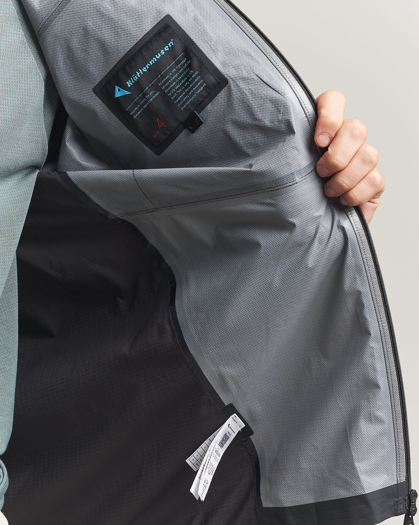 Herren | Jacken | Klättermusen | Vidre Hood Jacket Black