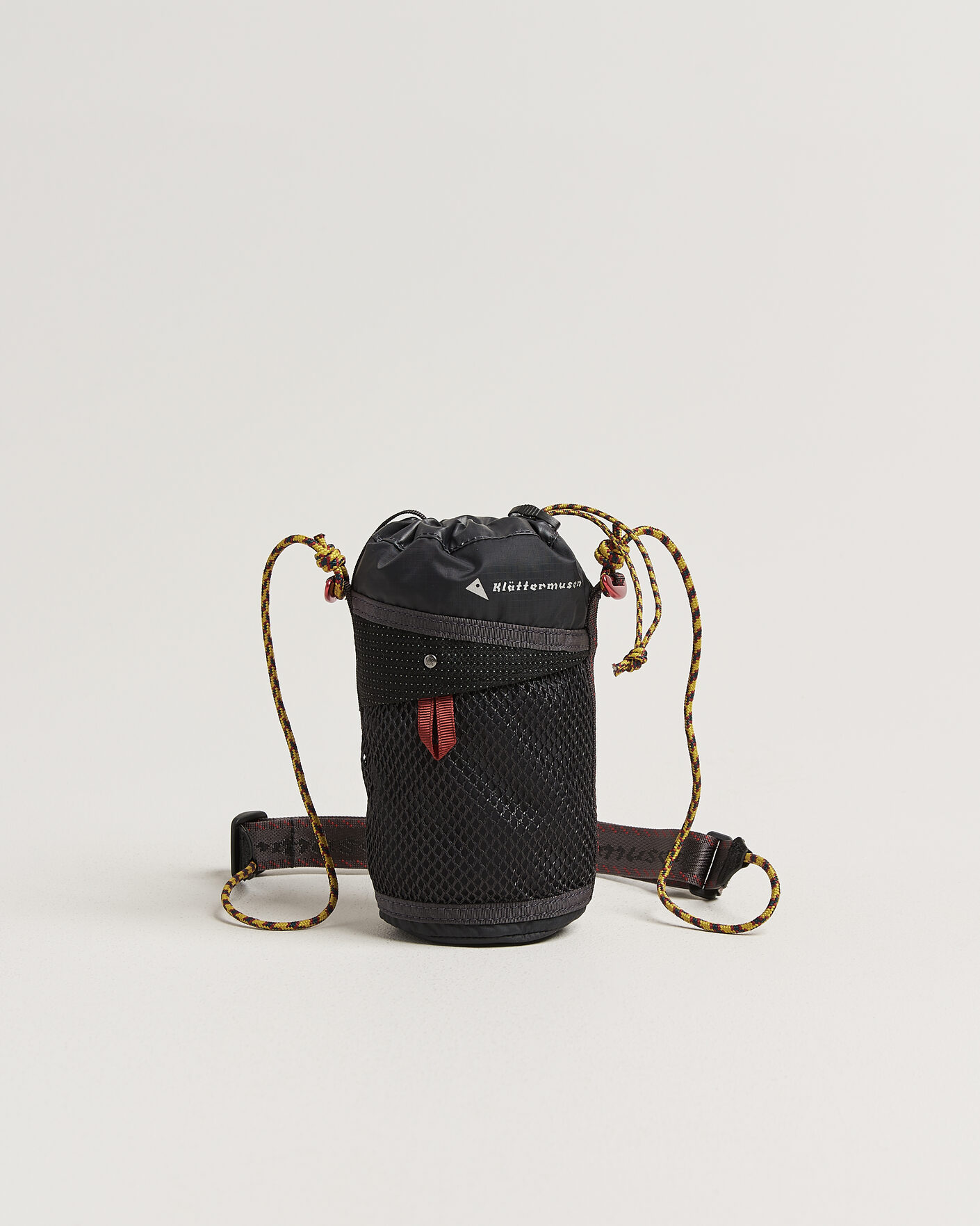 Herren | Klättermusen Algir Bottle Holder Bag Raven | Klättermusen | Algir Bottle Holder Bag Raven