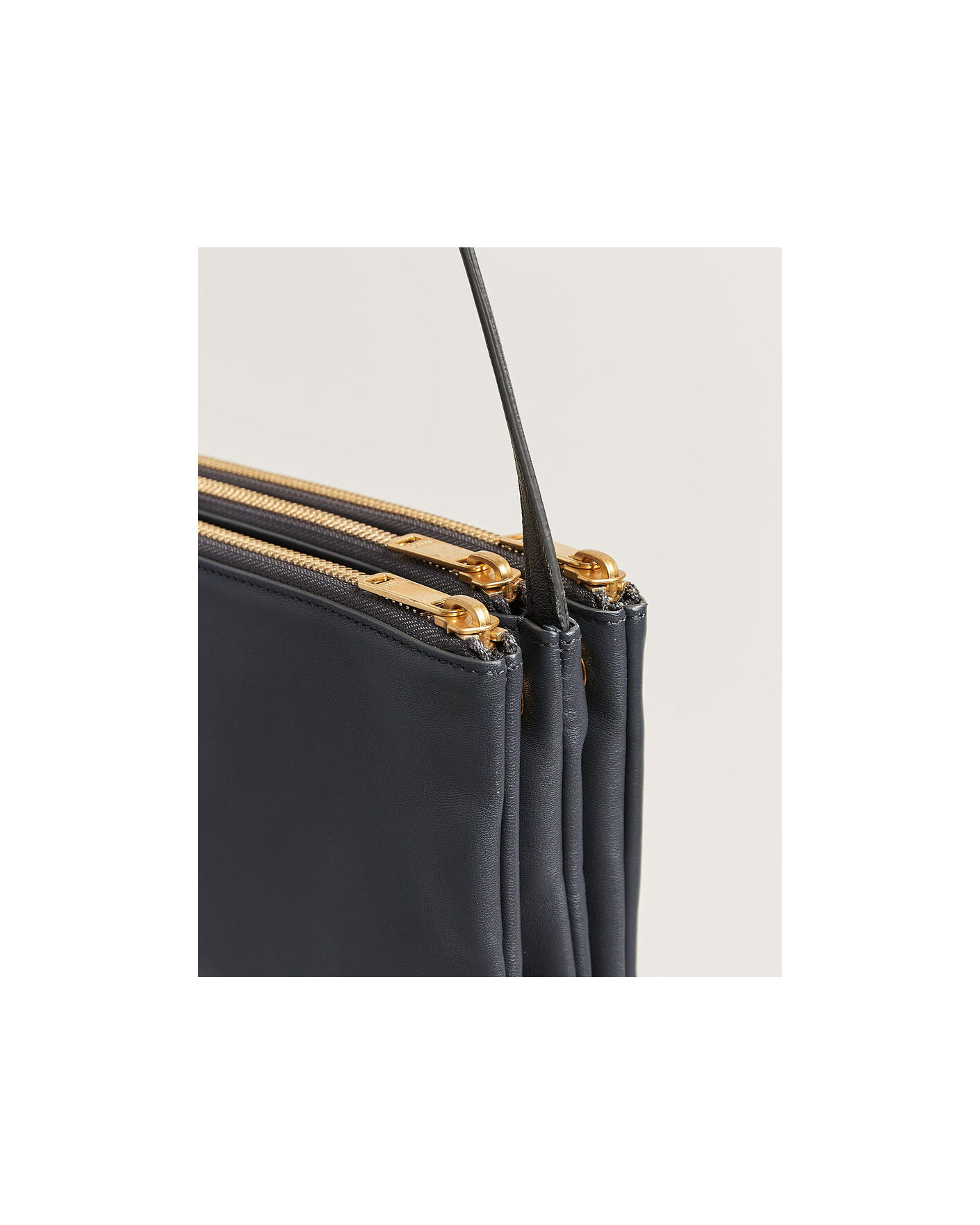 Herren | Pre-Owned & Vintage Bags | Celine Pre-Owned | Trio Bag Small Leather Grey