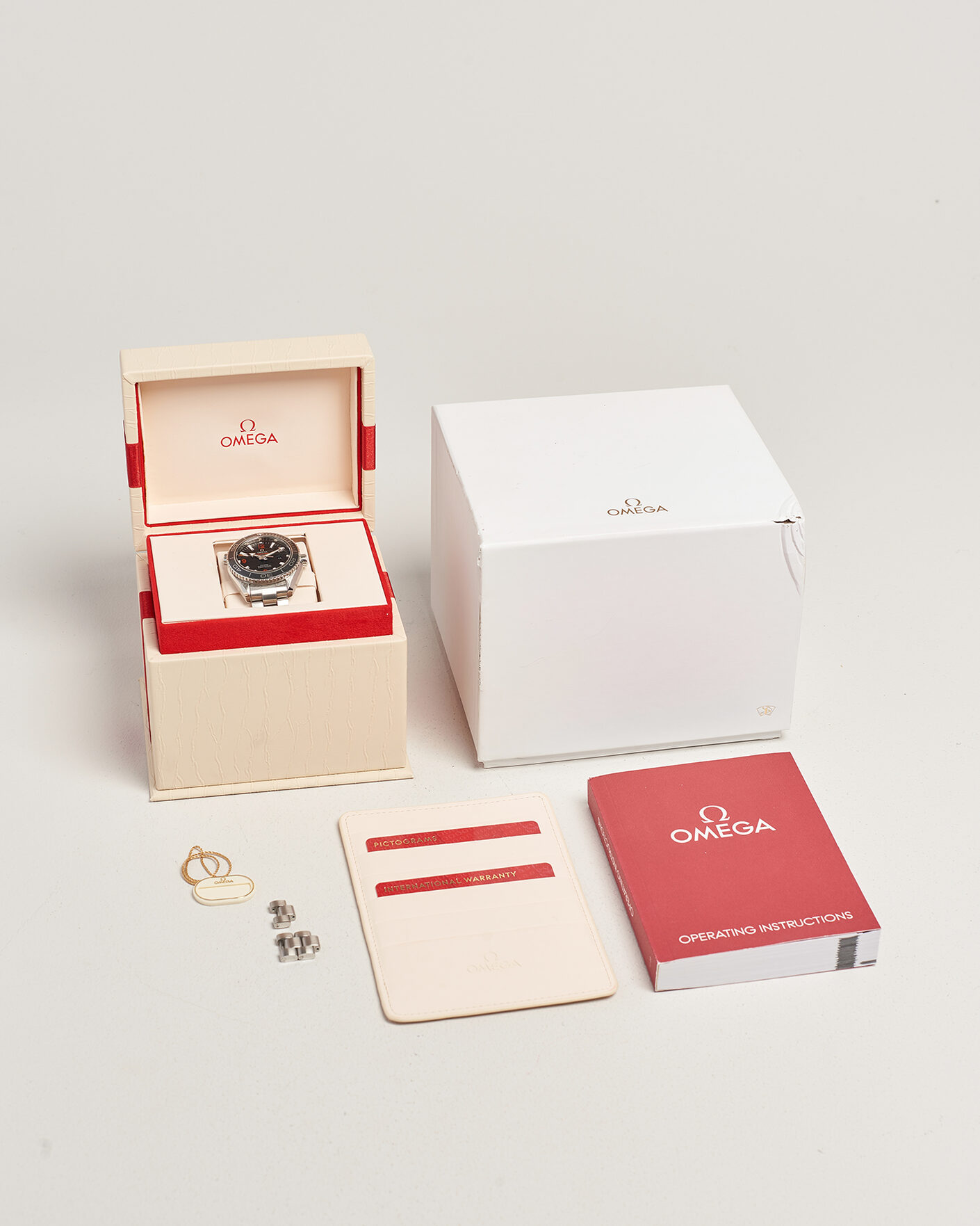 Herren | Pre-Owned & Vintage Watches | Omega Pre-Owned | Seamaster Planet Ocean 600M 