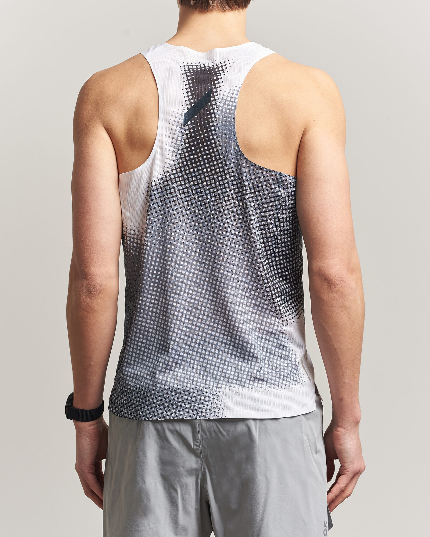 Herren | T-Shirts | SOAR Running | Race Vest Black/White