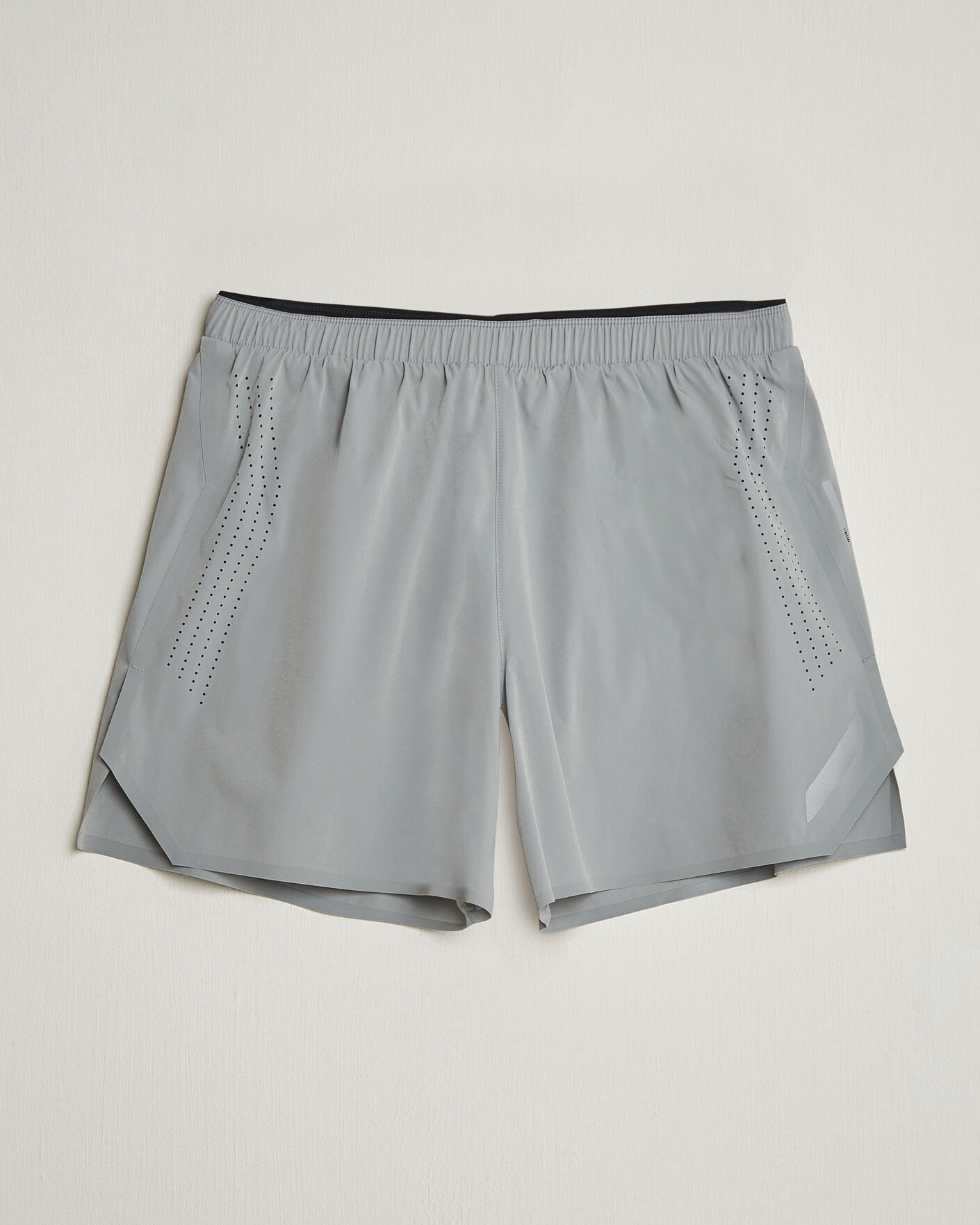 Herren | Shorts | SOAR Running | Run Short Silver Grey