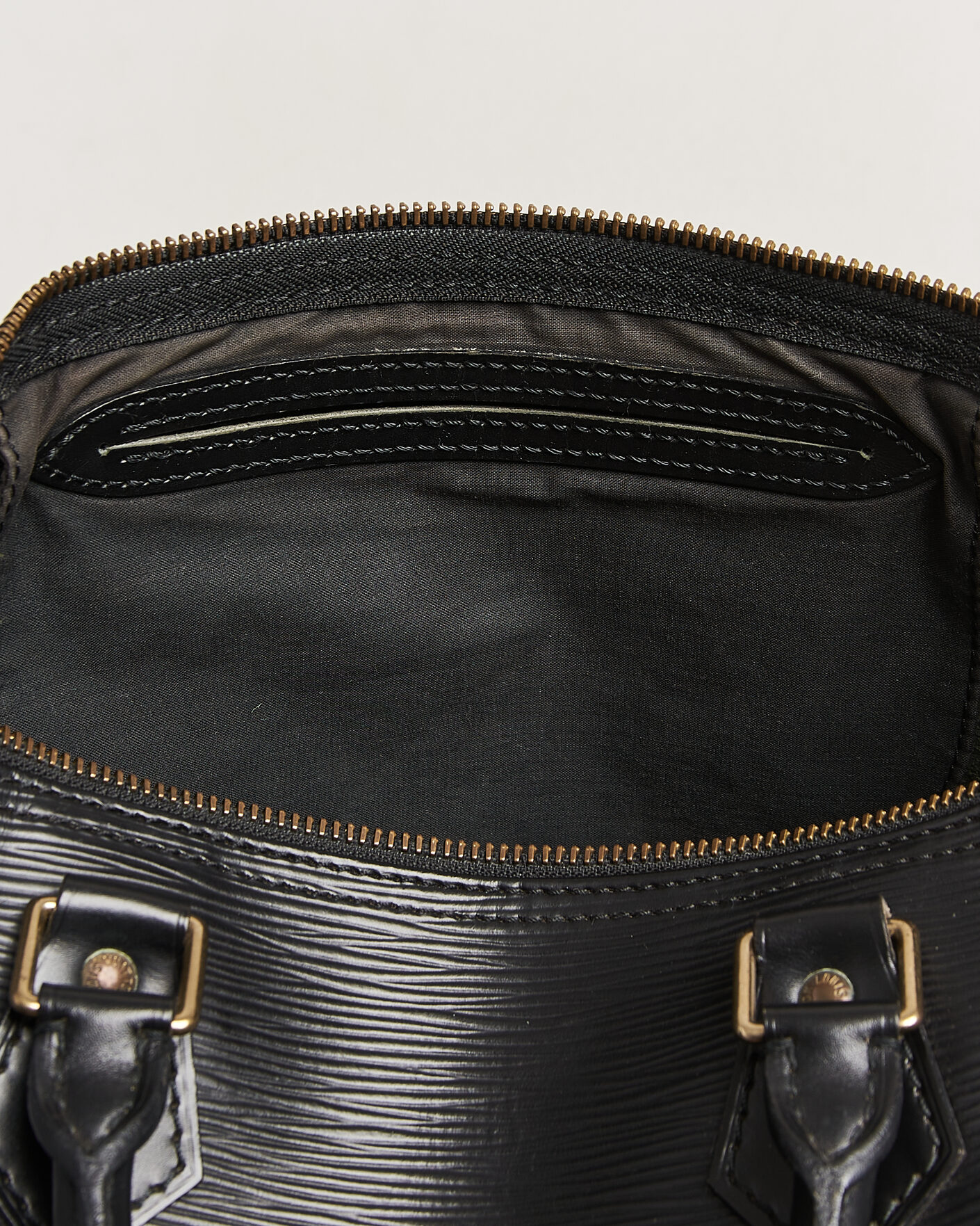 Herren | Pre-Owned & Vintage Bags | Louis Vuitton Pre-Owned | Speedy 30 Epi Leather Black