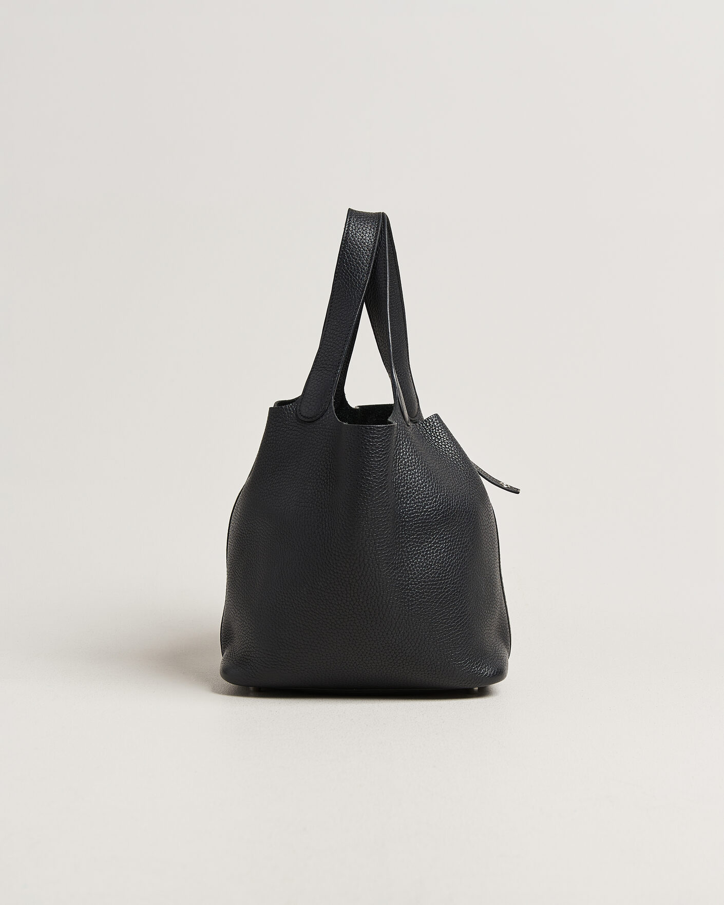 Herren | Pre-Owned & Vintage Bags | Hermès Pre-Owned | Picotin Lock 22 Taurillon Clemence Leather Black