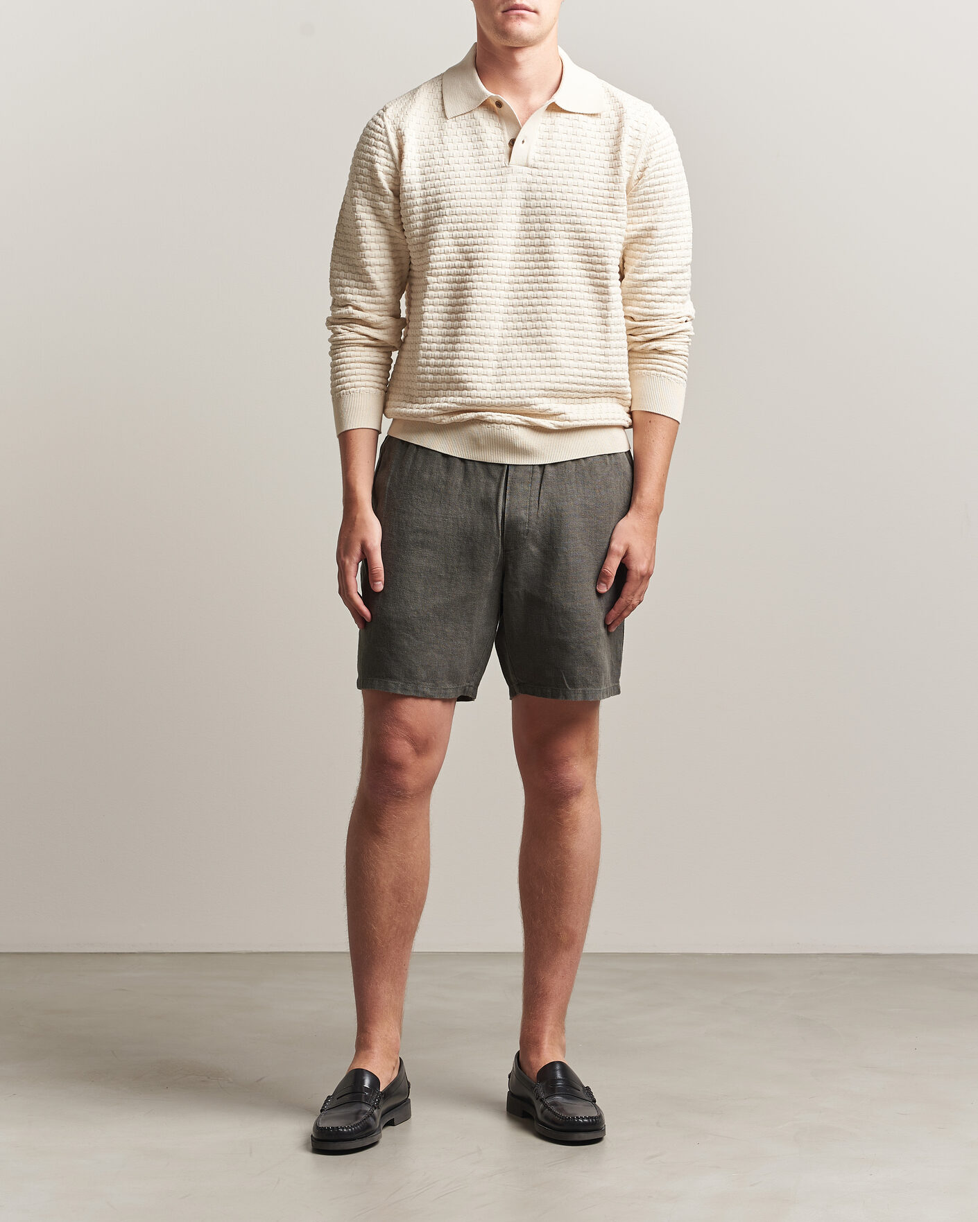 Herren | Shorts | A Day's March | Ipu Linen Drawstring Shorts Olive
