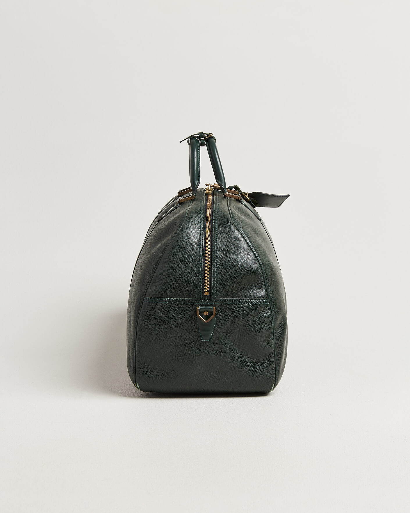 Herren | Pre-Owned & Vintage Bags | Louis Vuitton Pre-Owned | Taiga Kendall Weekend Bag GM Green