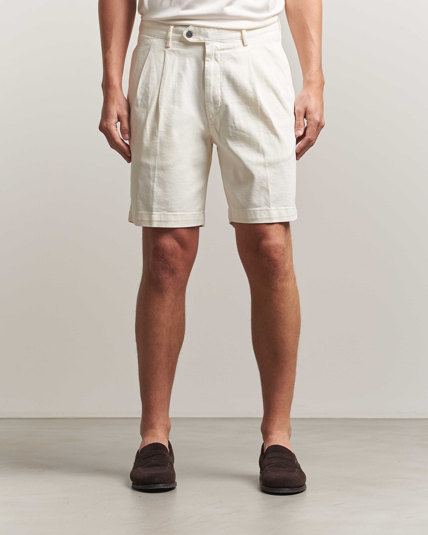Herren | Shorts | Oscar Jacobson | Tanker Pleat Shorts White