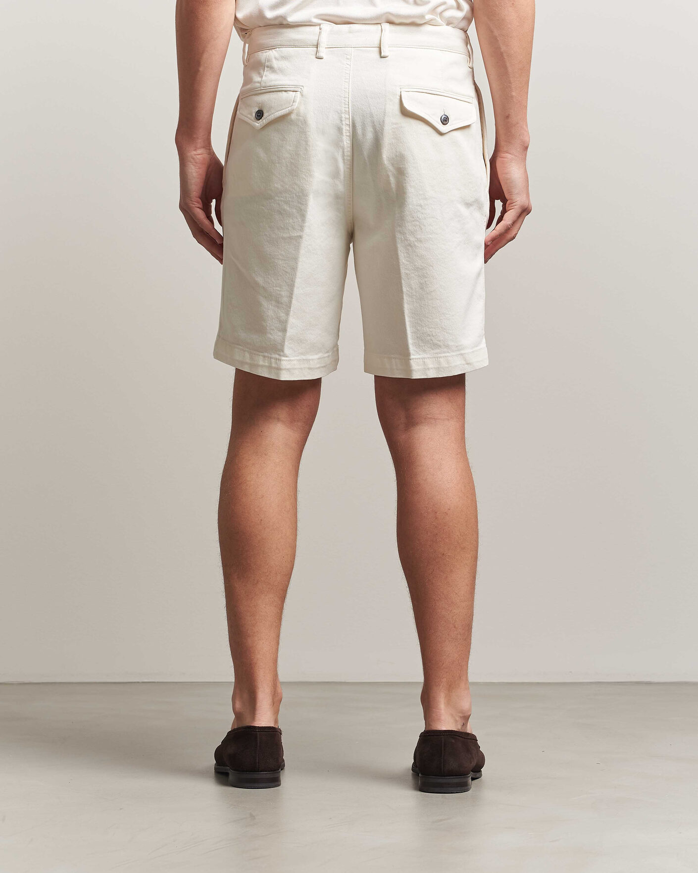 Herren | Shorts | Oscar Jacobson | Tanker Pleat Shorts White