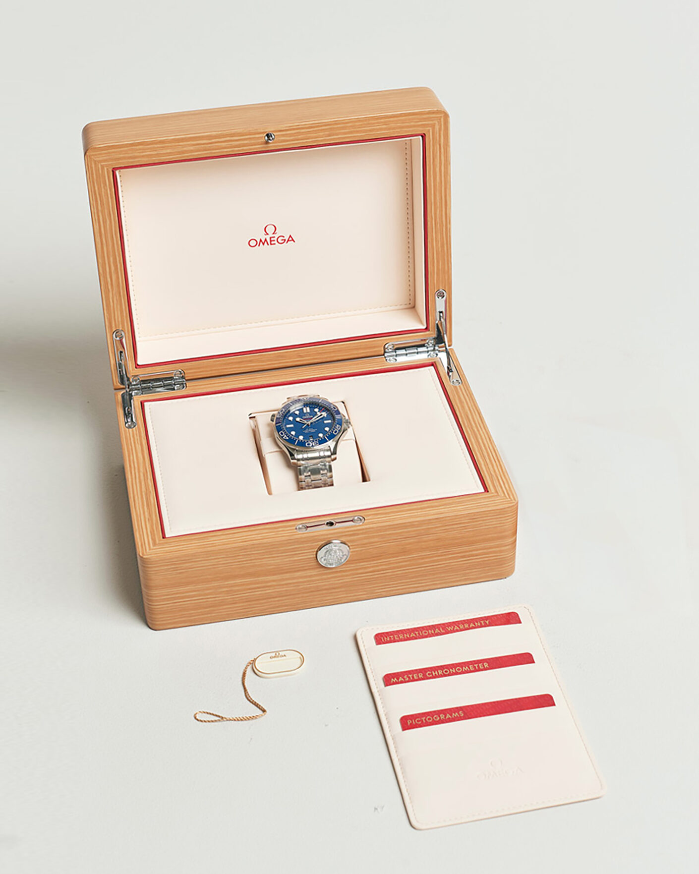 Herren | Pre-Owned & Vintage Watches | Omega Pre-Owned | Seamaster  300M Diver 