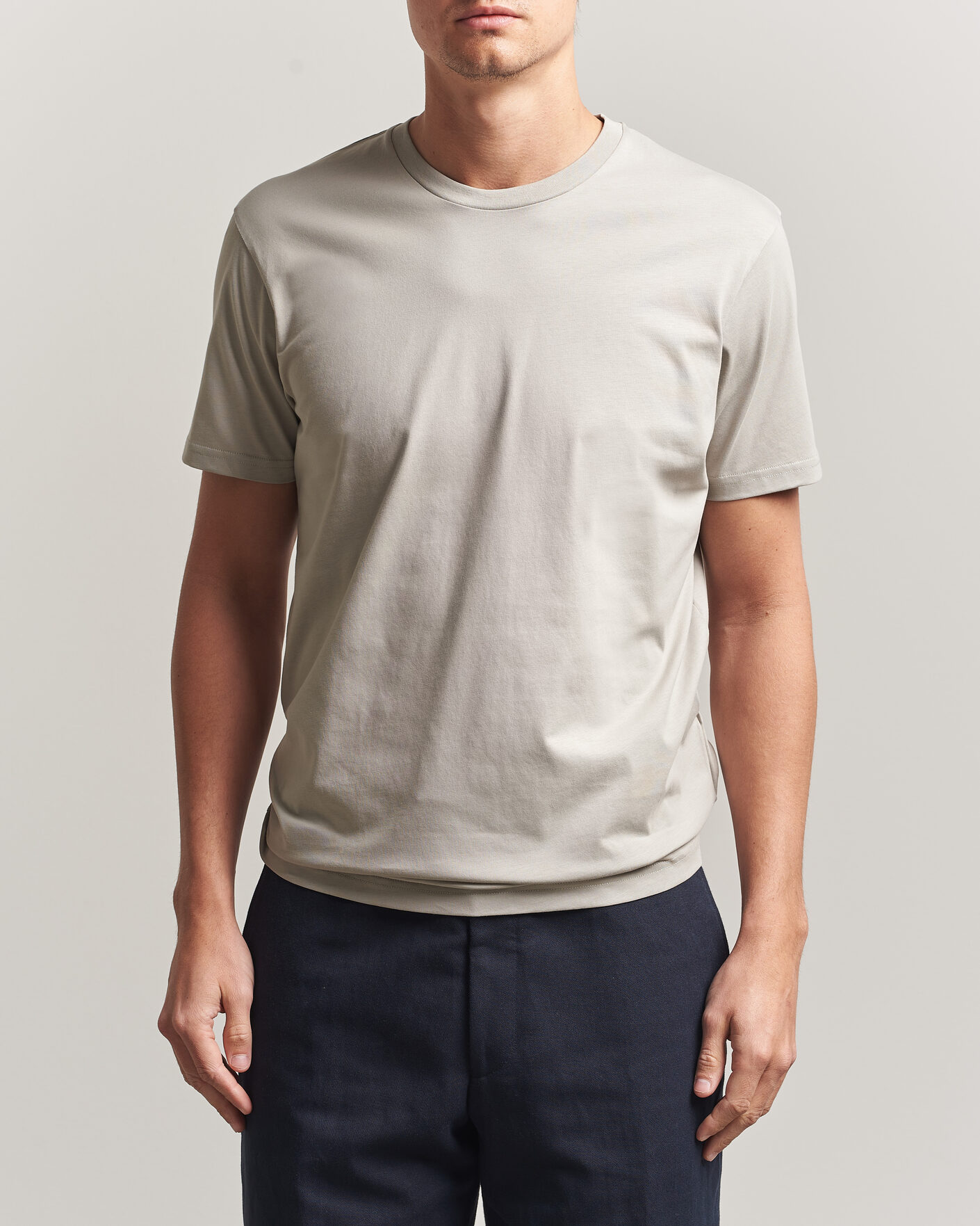 Herren | T-Shirts | Sunspel | Riviera Midweight T-Shirt Ash